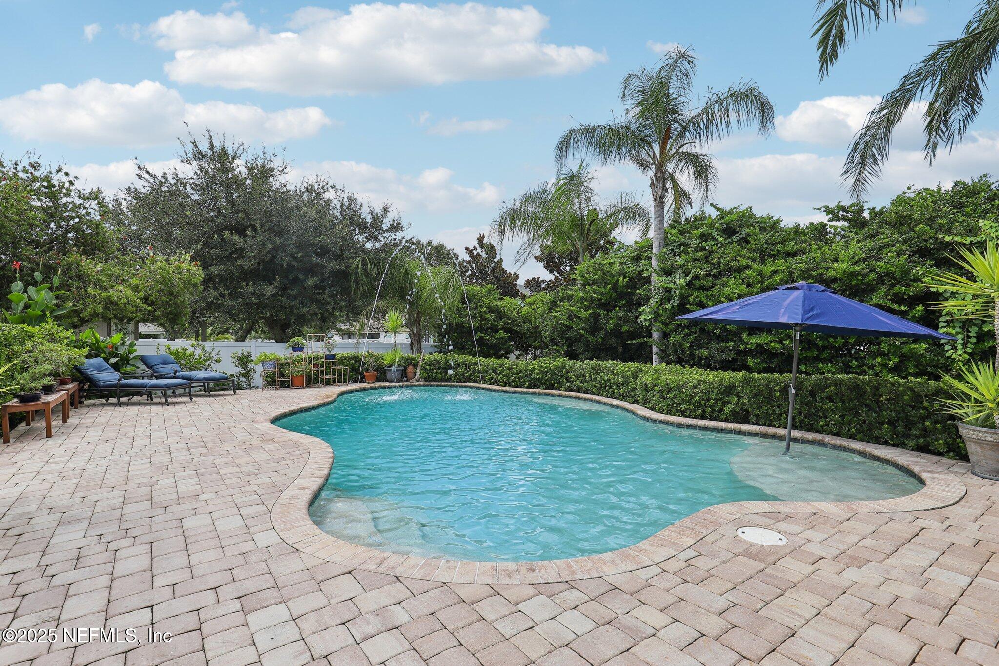 116 MAHOGANY BAY Drive