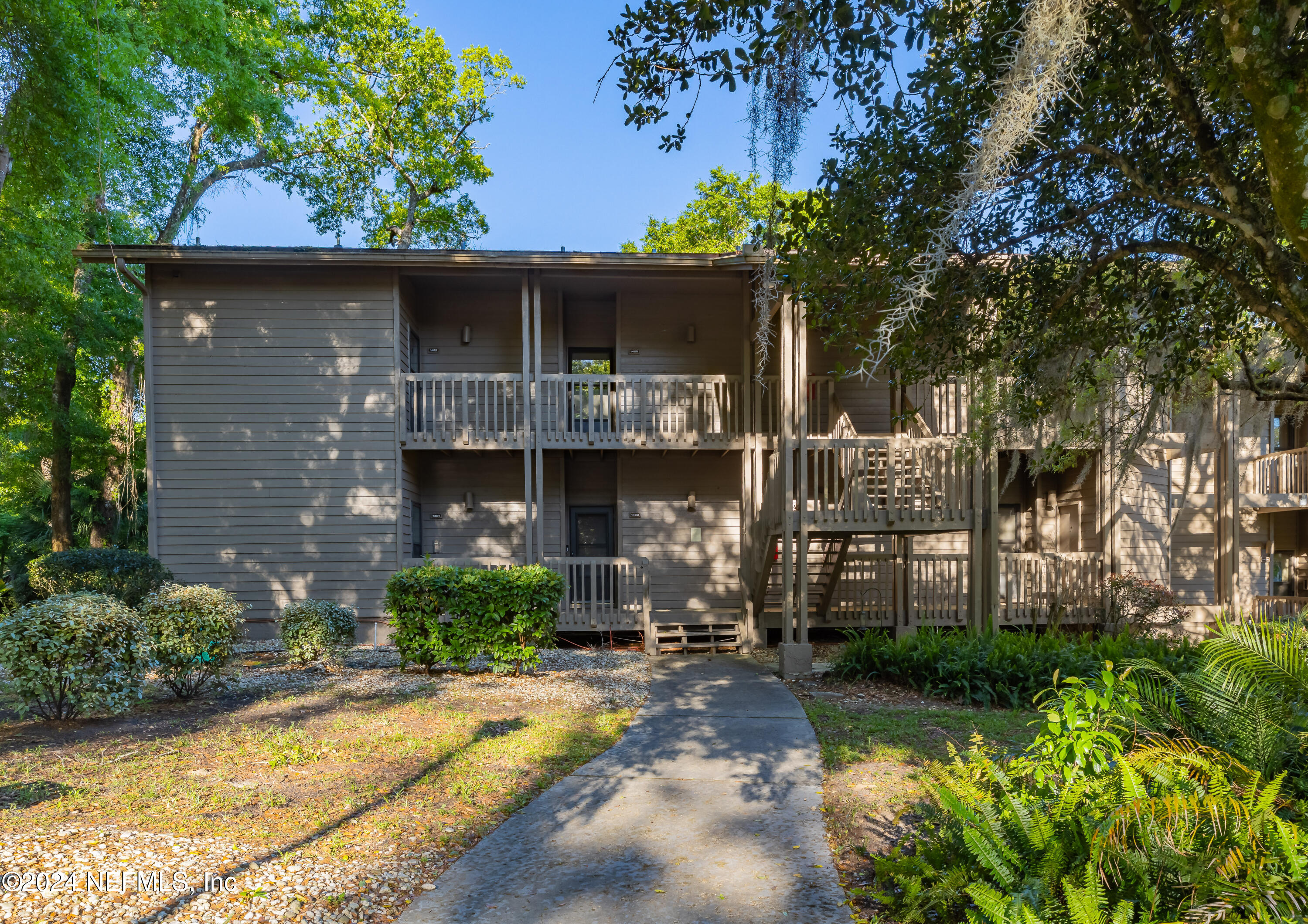 Middleburg, FL home for sale located at 2990 Ravines Road Unit 1422, Middleburg, FL 32068