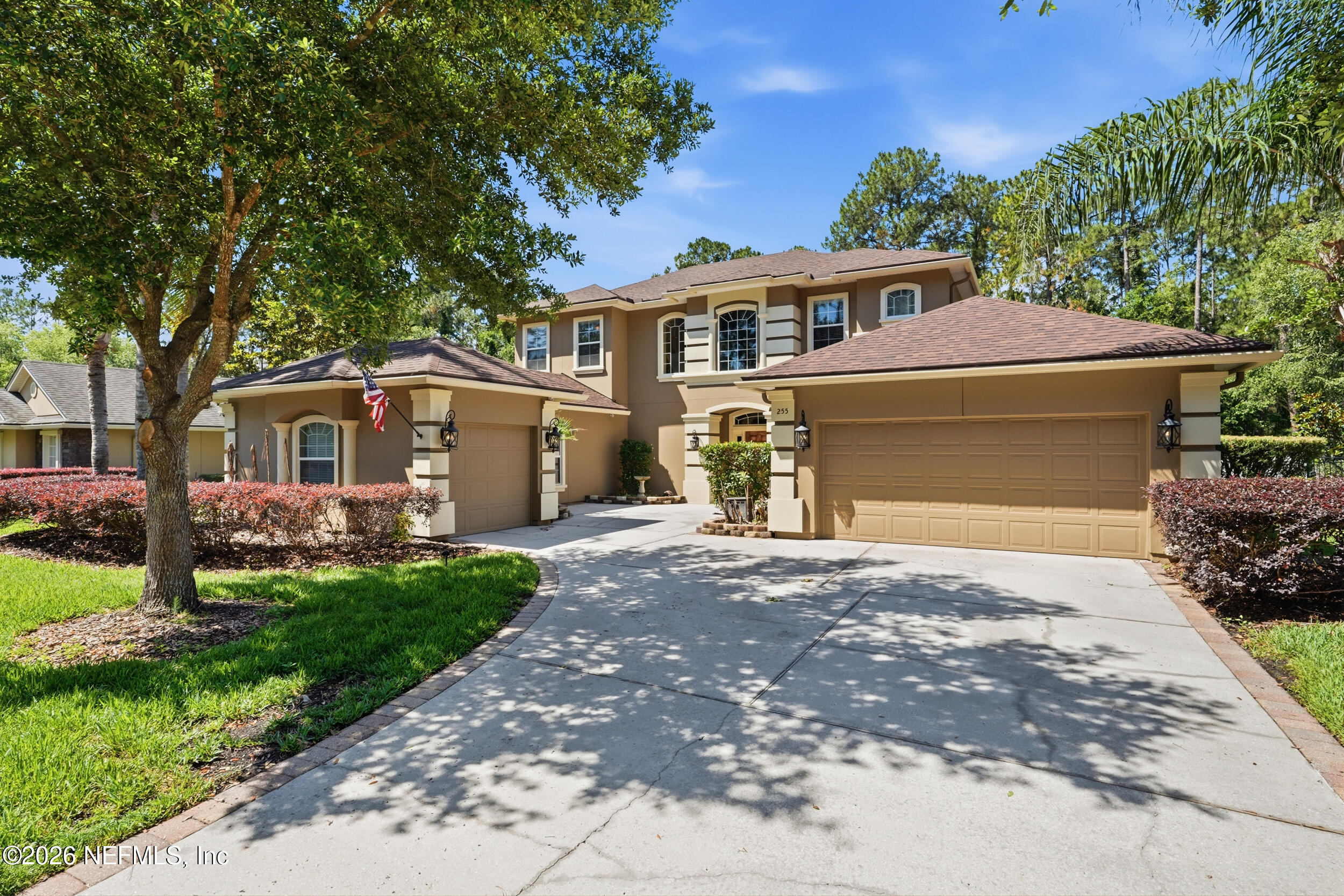 255 WORTHINGTON Parkway