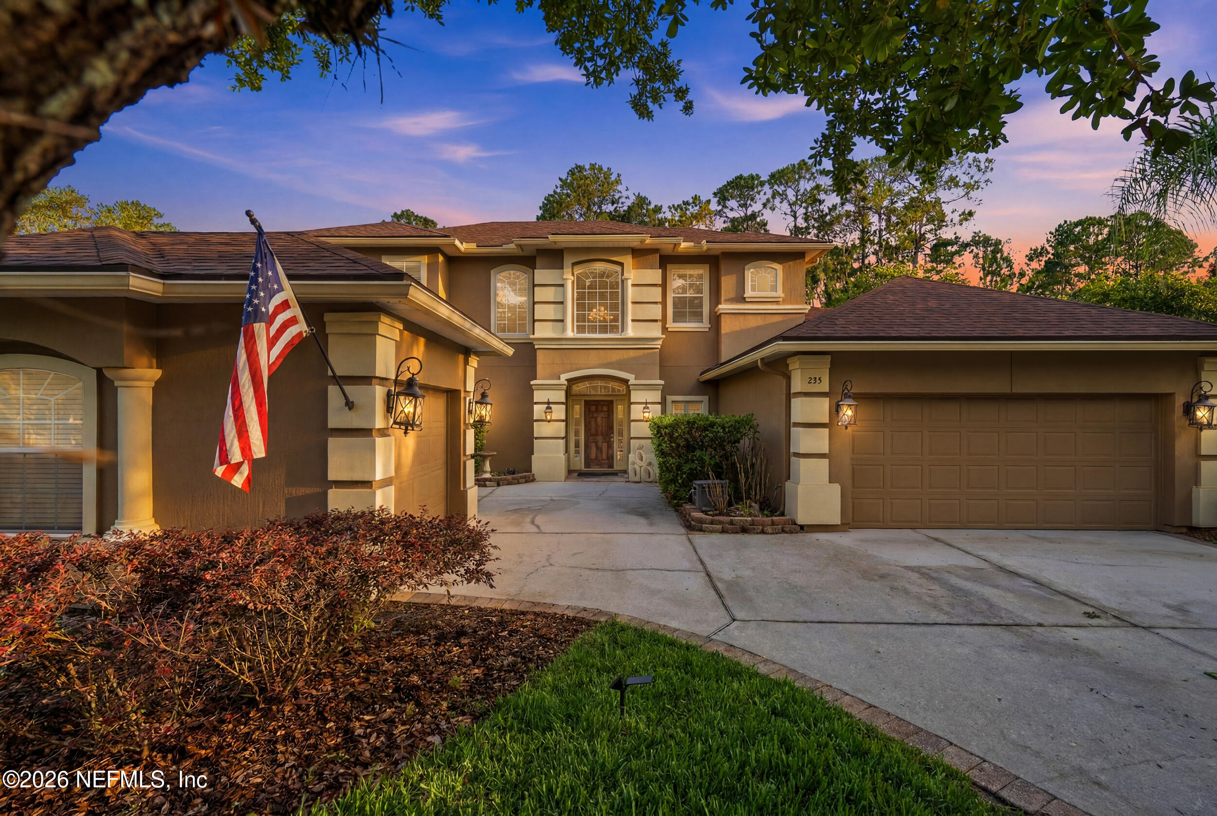 255 WORTHINGTON Parkway