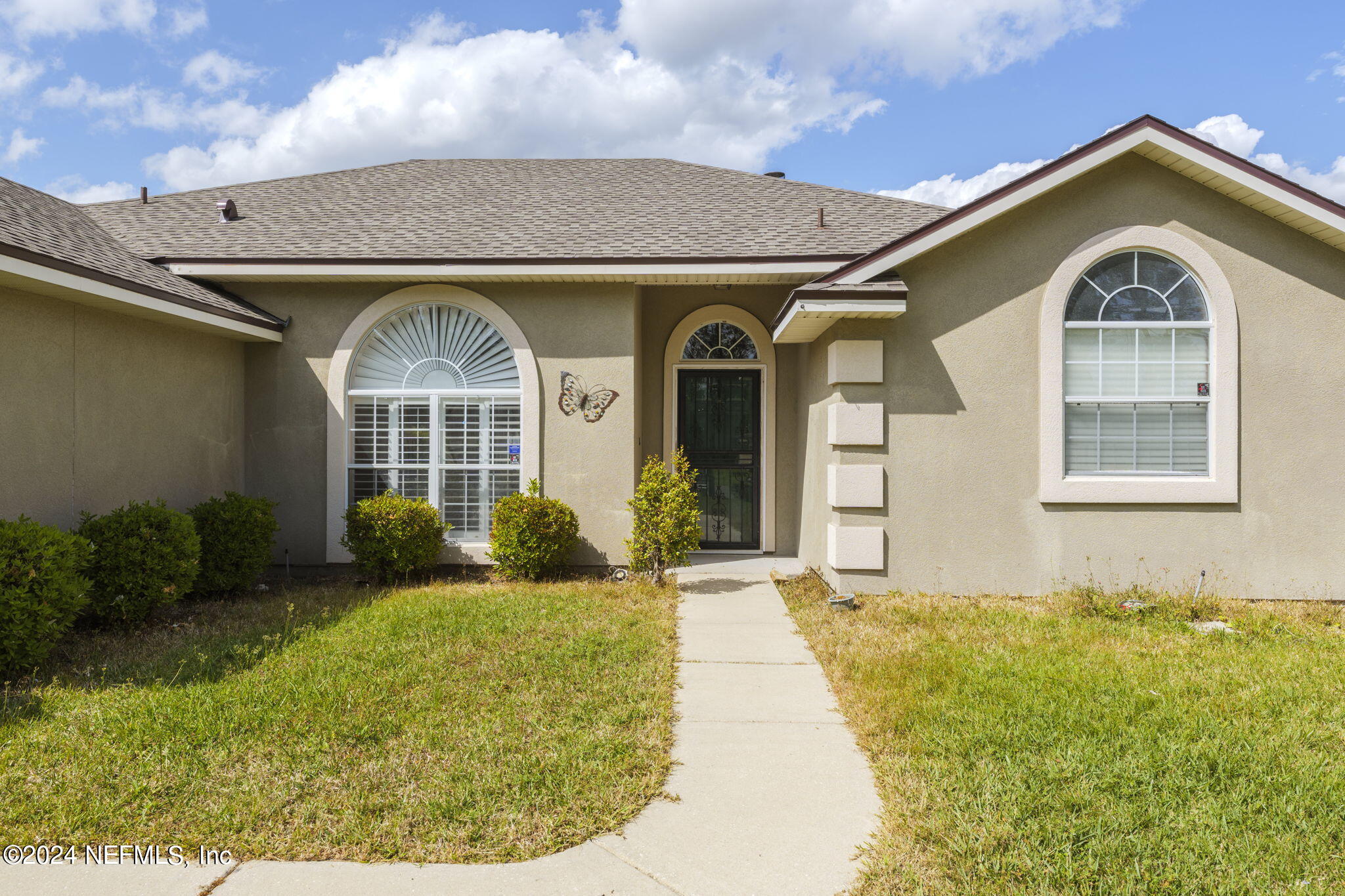 Jacksonville, FL home for sale located at 8927 Arbor Breeze Lane, Jacksonville, FL 32222