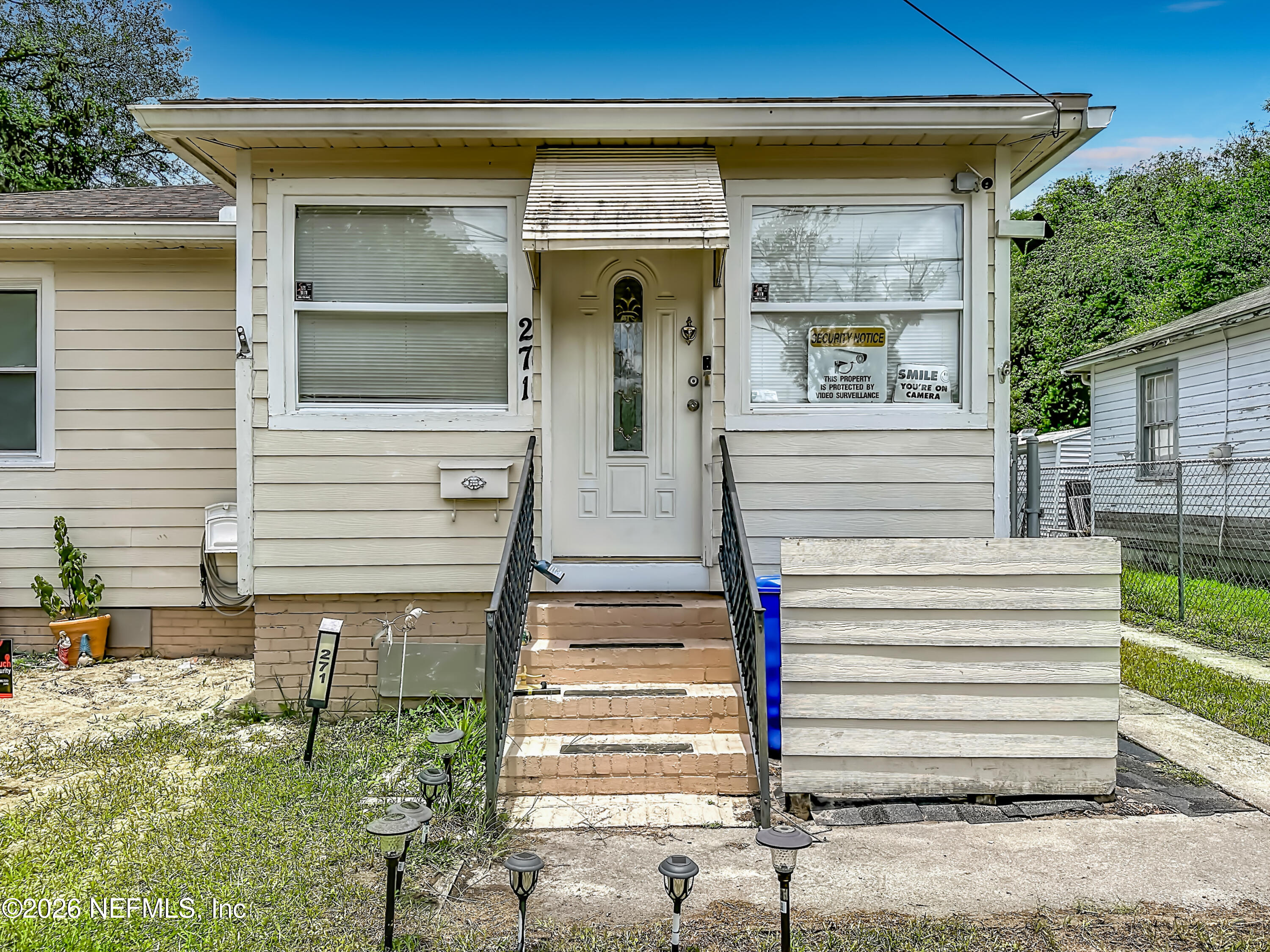 271 E 48TH Street