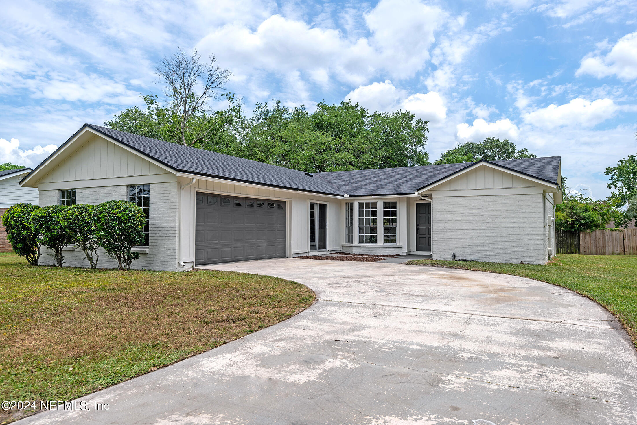 Orange Park, FL home for sale located at 2395 Dumfries Court E, Orange Park, FL 32065