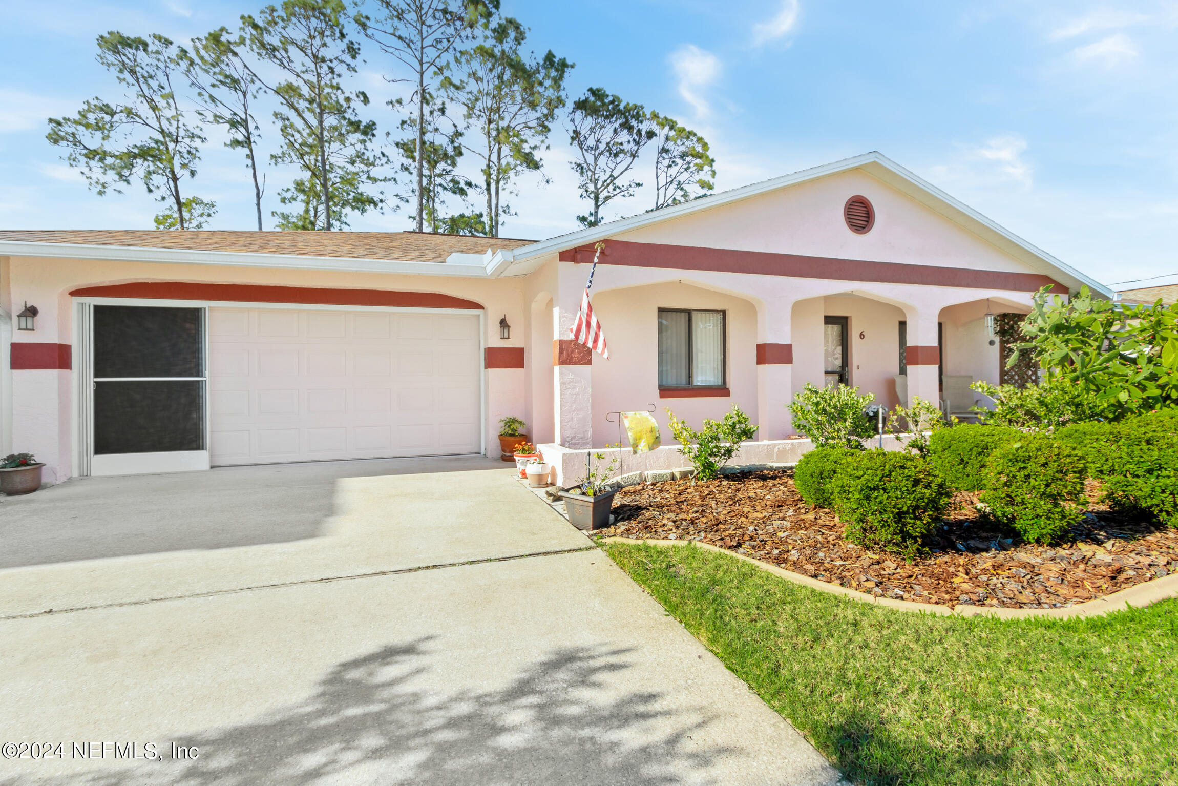 Palm Coast, FL home for sale located at 6 Woodholme Lane, Palm Coast, FL 32164