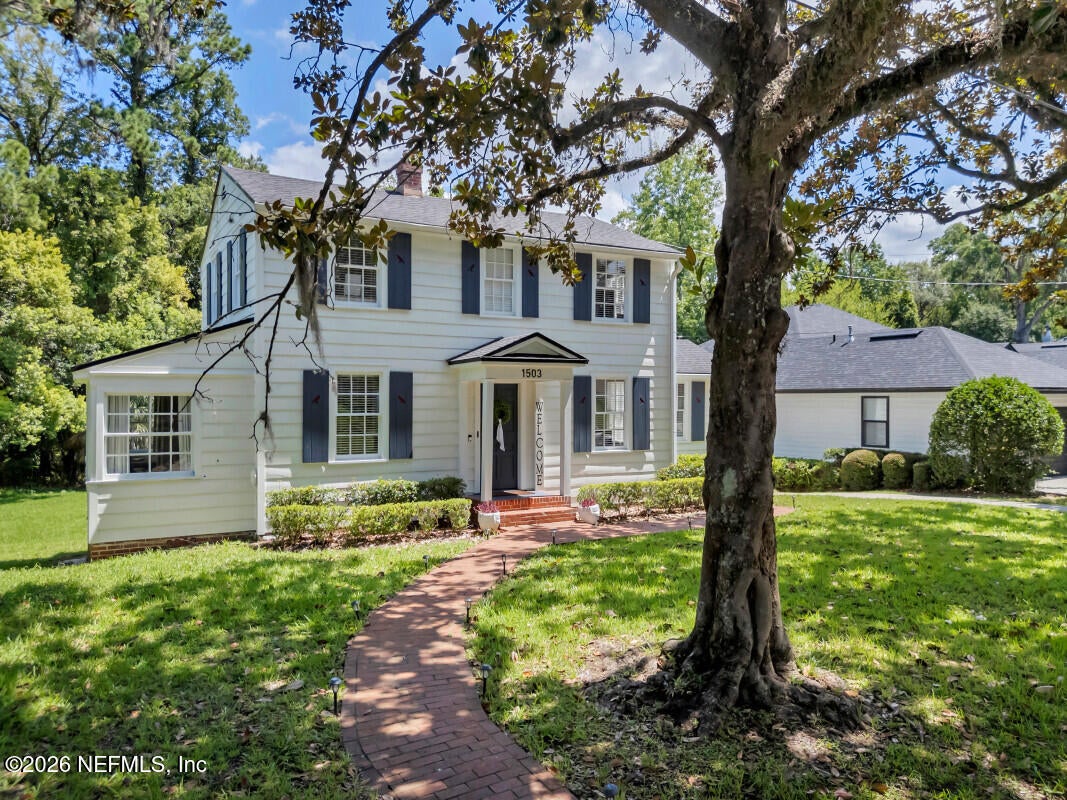 1503 LORIMIER Road