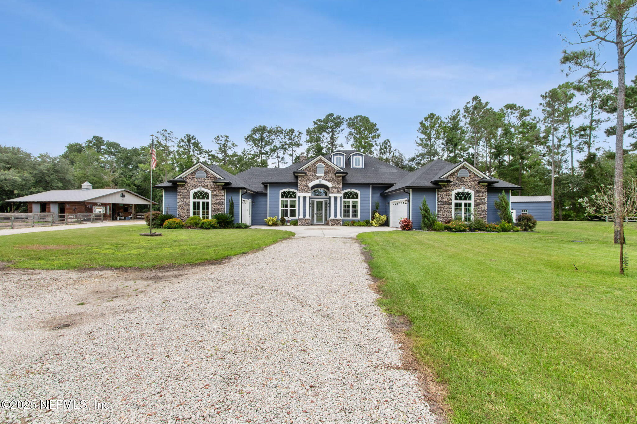 152 ASHTON OAKS Drive