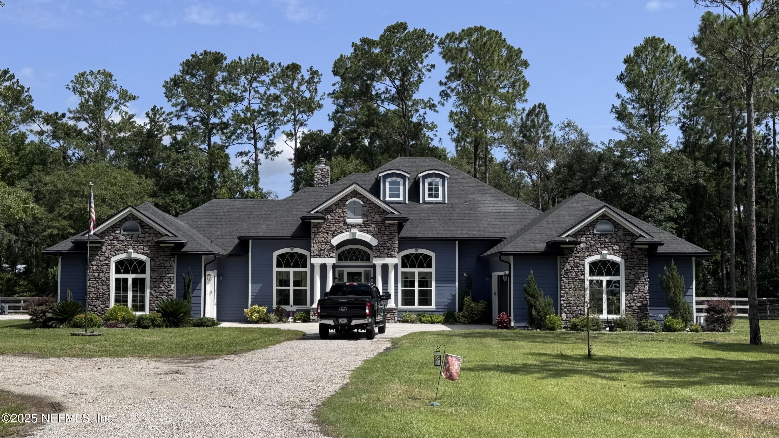 152 ASHTON OAKS Drive