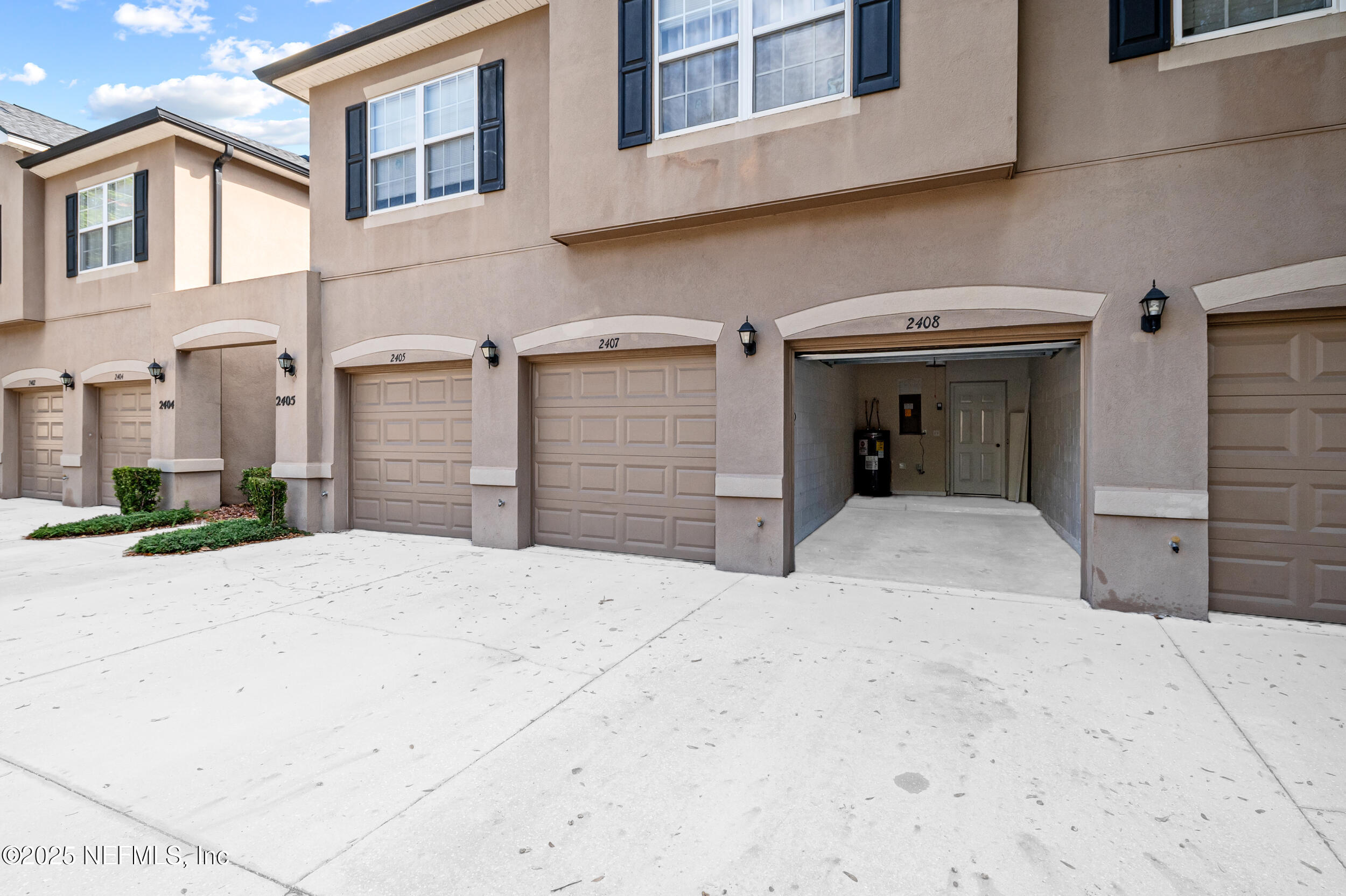12301 KERNAN FOREST Boulevard 2408