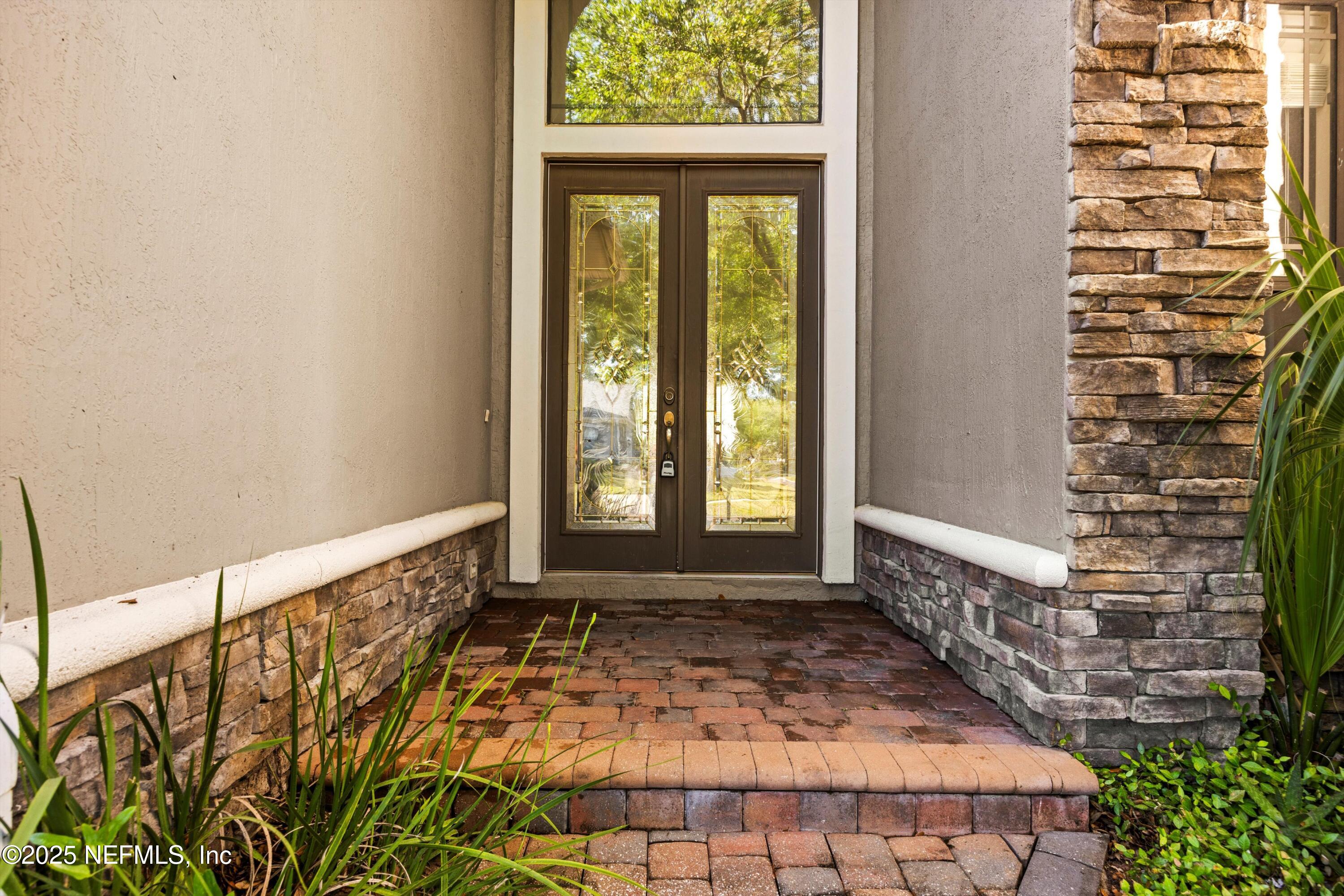 13105 BERWICKSHIRE Drive