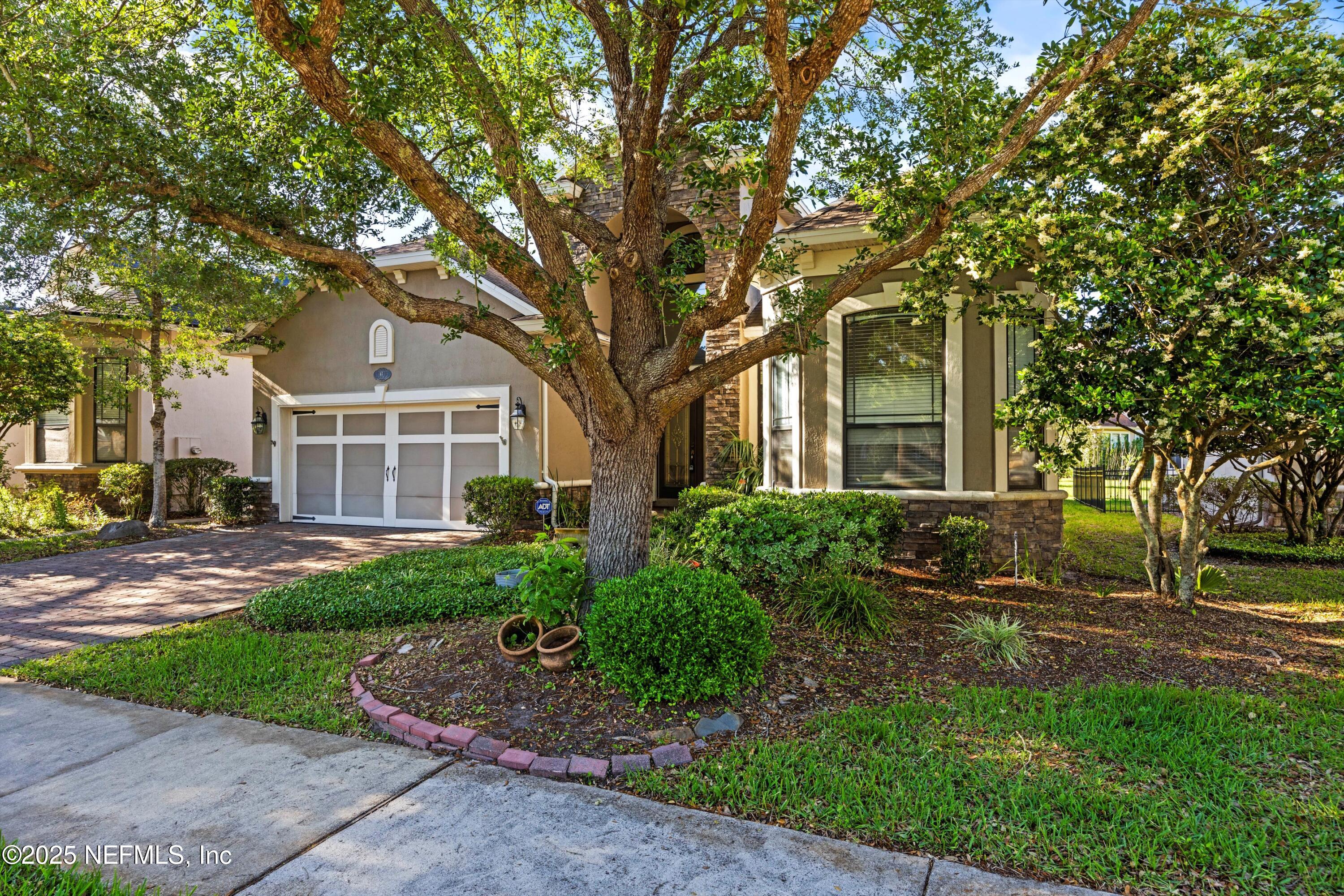 13105 BERWICKSHIRE Drive