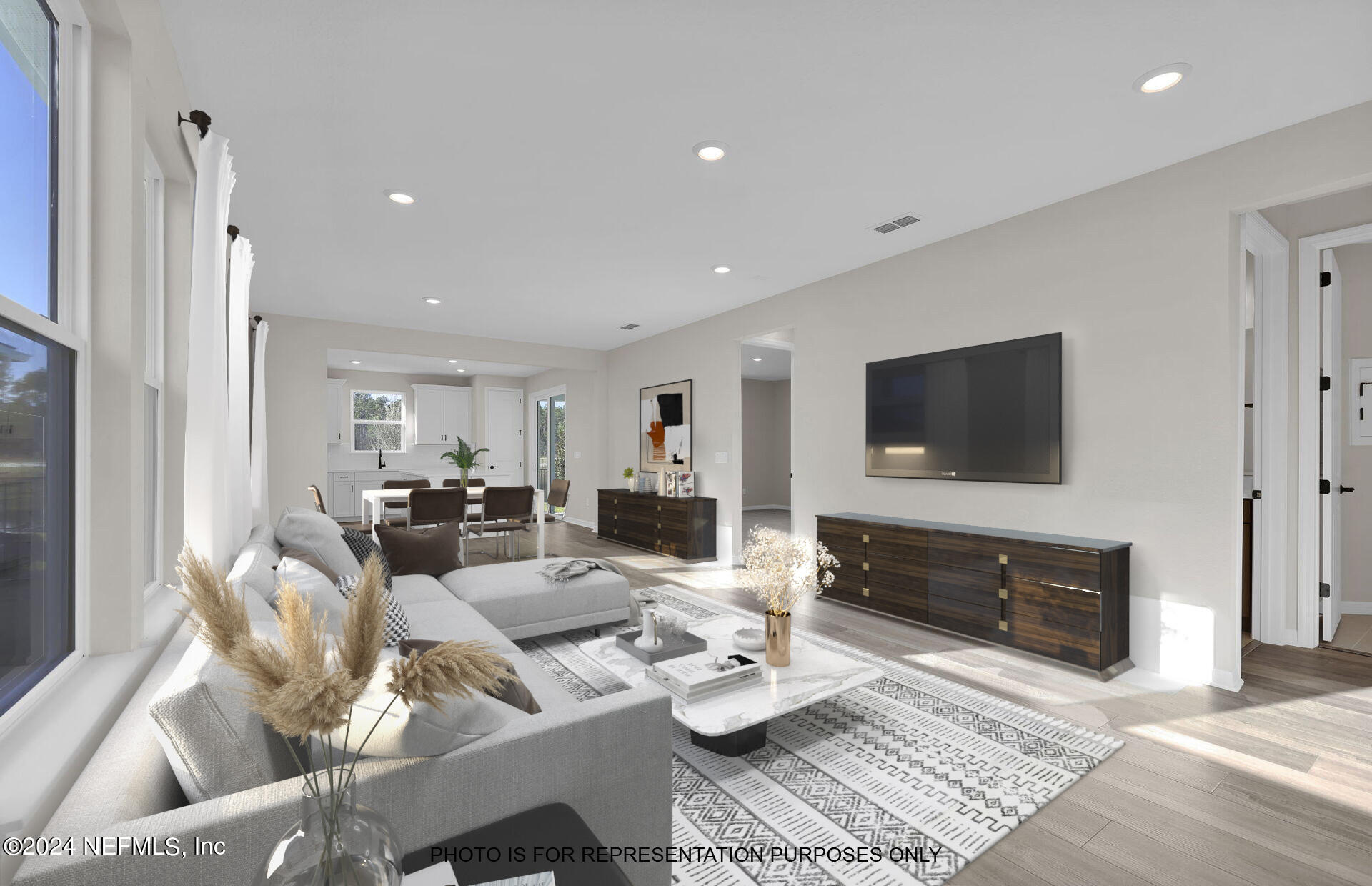 255 FAIRLAKE Circle