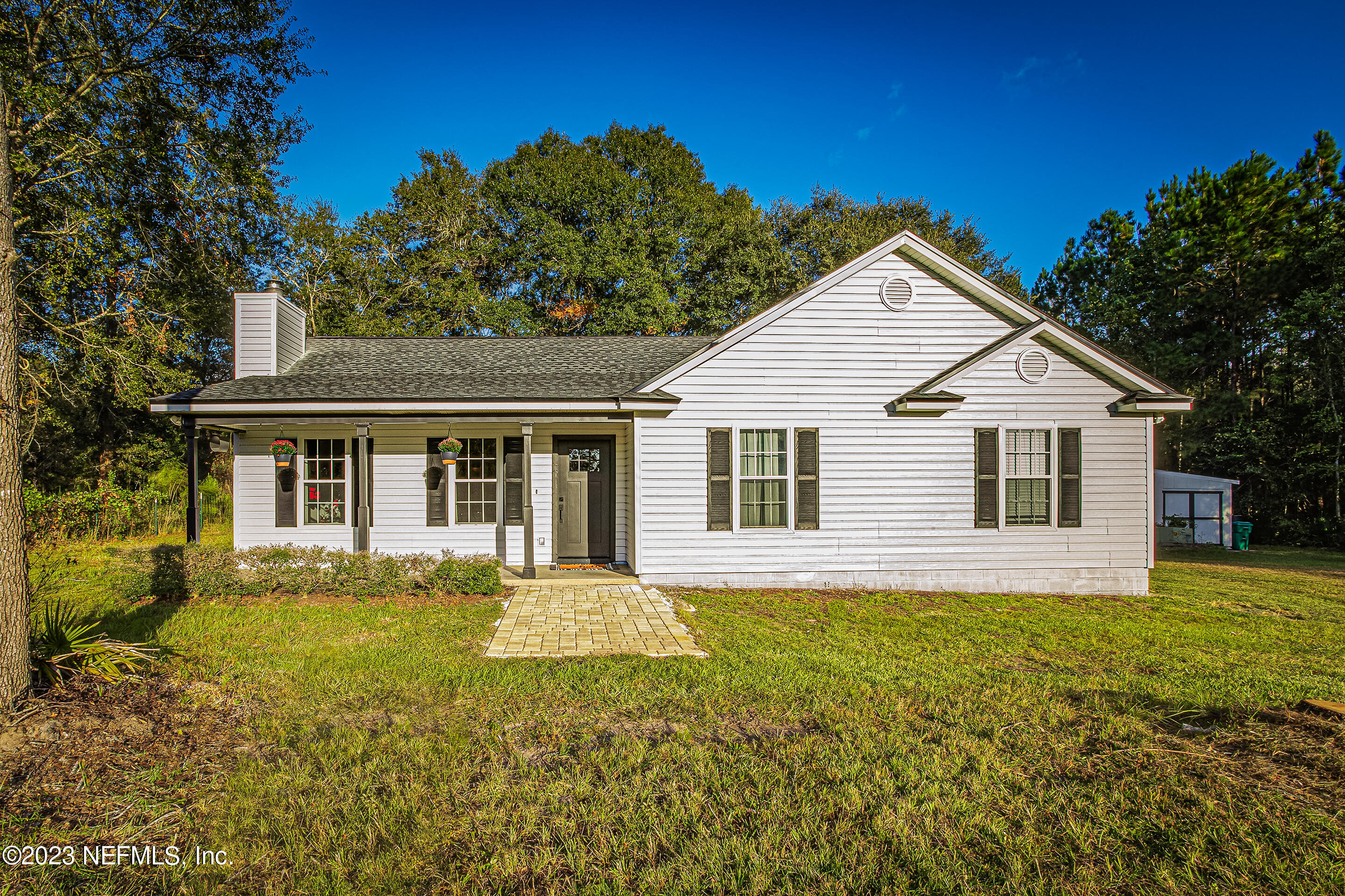BRYCEVILLE, FL home for sale located at 1171 MORNING DOVE LN, BRYCEVILLE, FL 32009