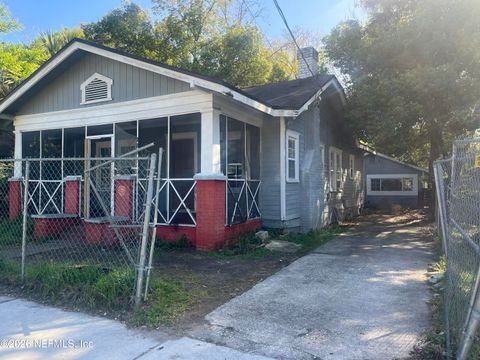 Photo of 652 FERN Street, Jacksonville, FL 32206 (MLS # 2137262)