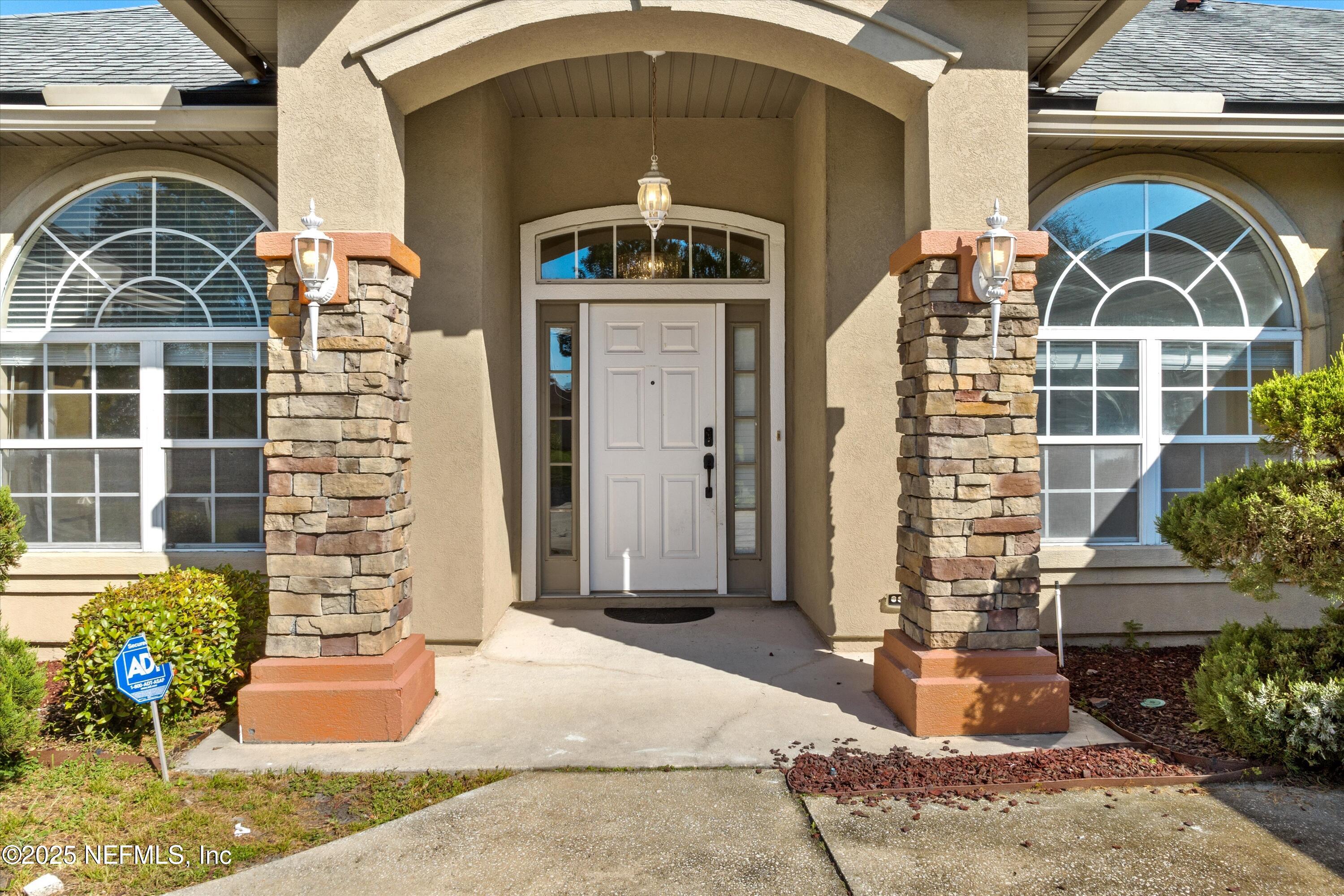 129 LAKE RUN Boulevard