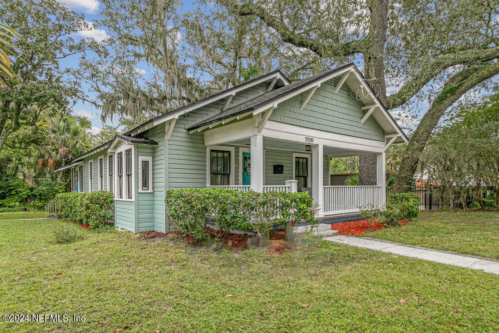 Jacksonville, FL home for sale located at 1709 Pinegrove Avenue, Jacksonville, FL 32205