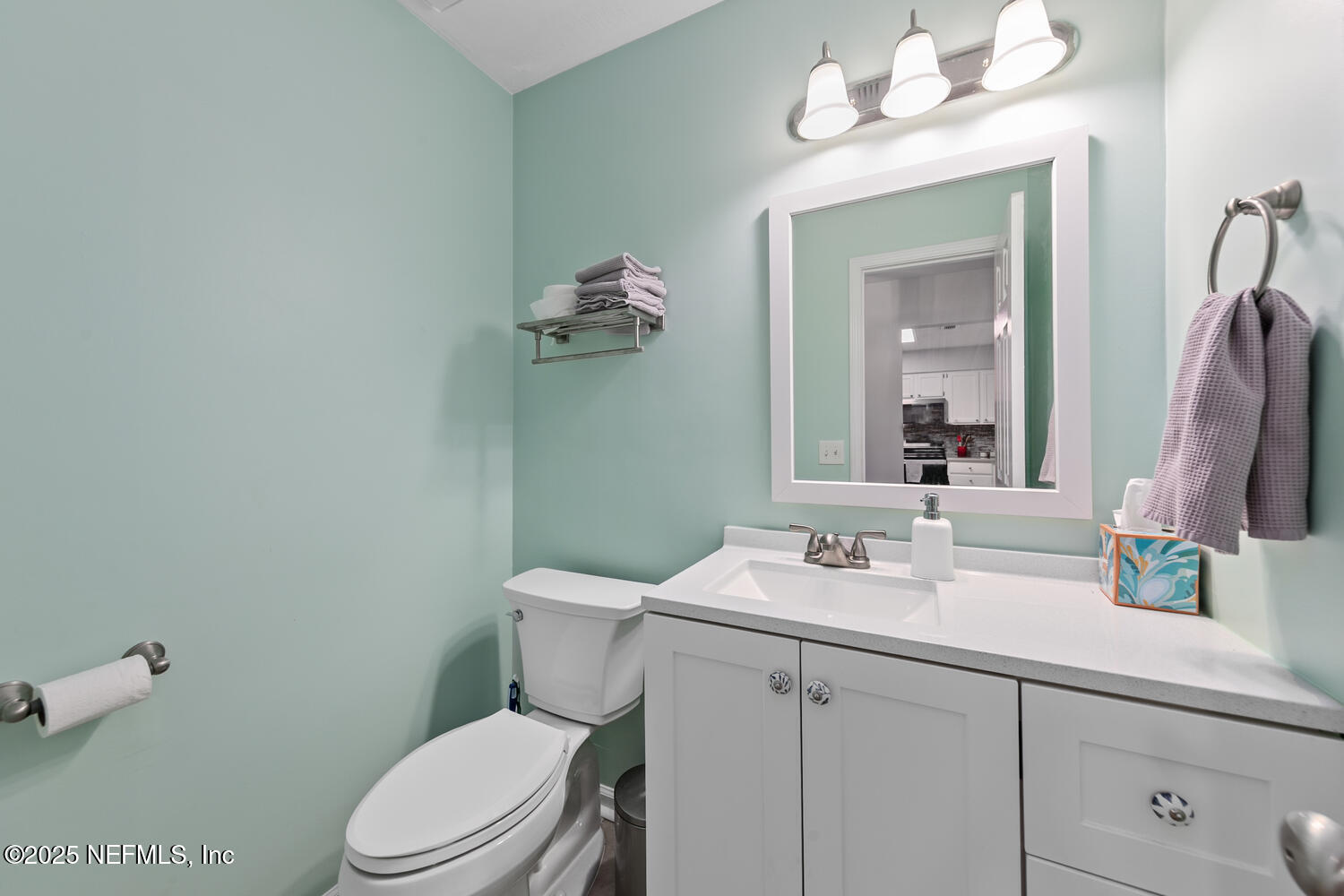 3919 MEADOWVIEW Drive N