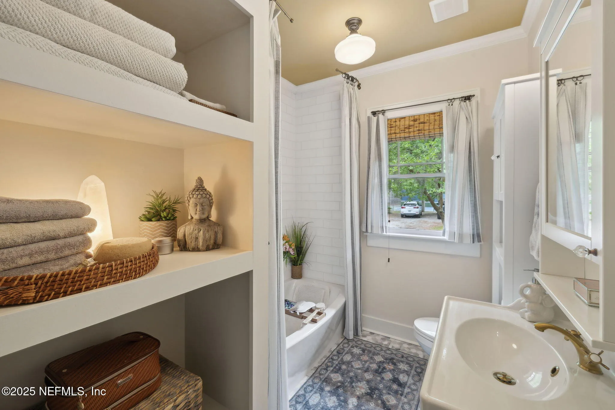 Jacksonville, Florida 32205, United States, 3 Bedrooms Bedrooms, ,2 BathroomsBathrooms,Residential,Active,126114