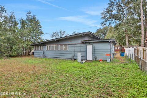 A home in Jacksonville