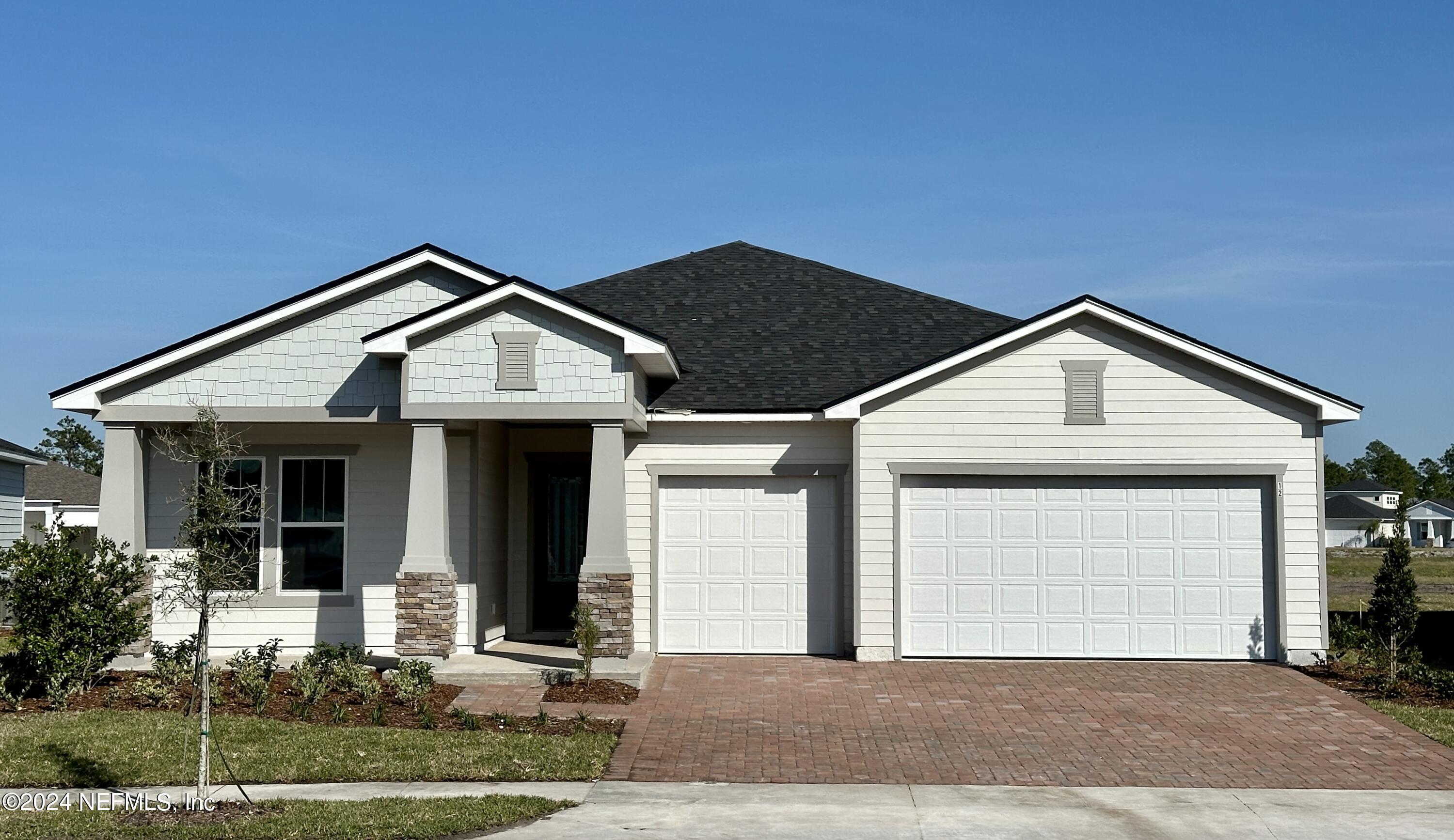 Palm Coast, FL home for sale located at 12 Silver Glen Drive, Palm Coast, FL 32137