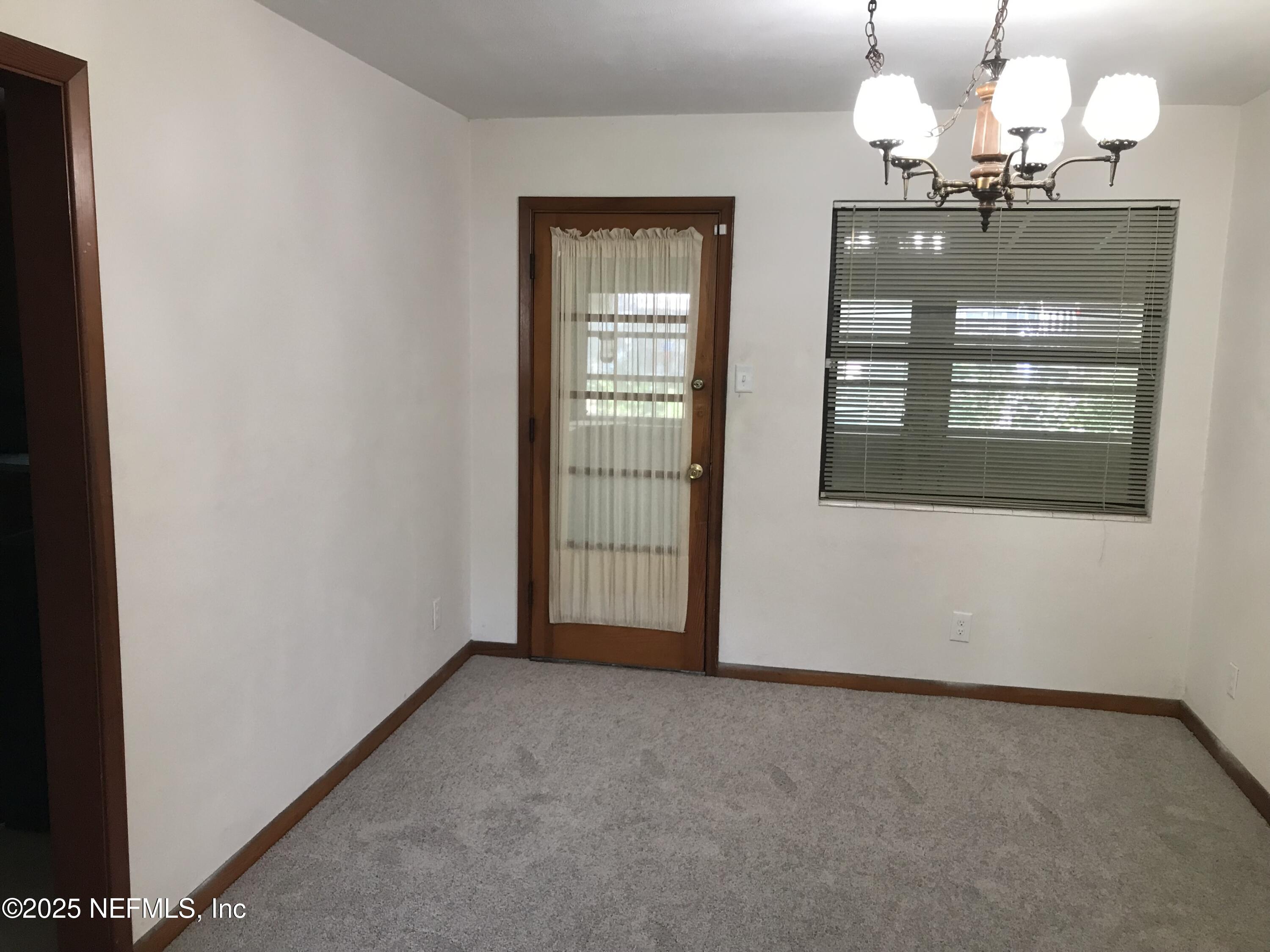 5914 MEADOW Lane