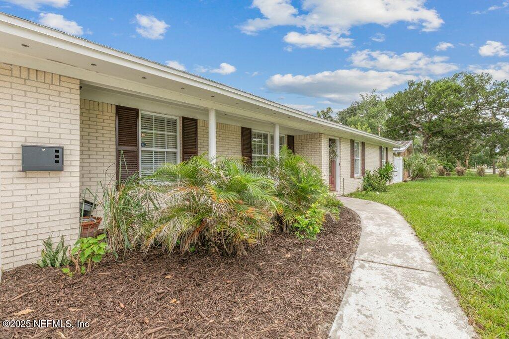 2041 MILL CREEK Road