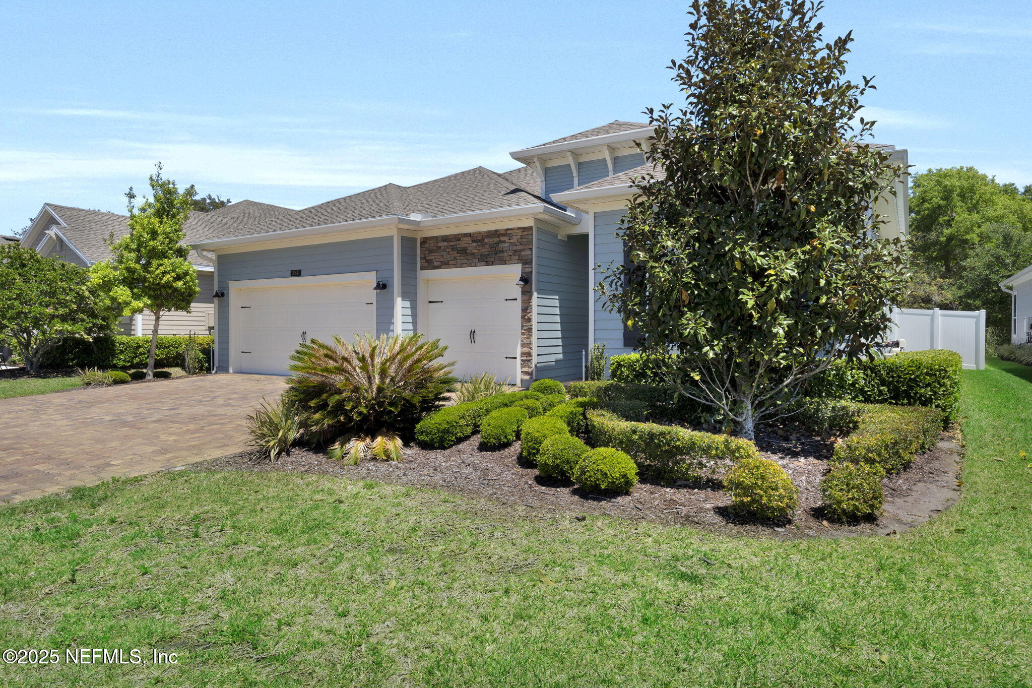 251 DOSEL Lane