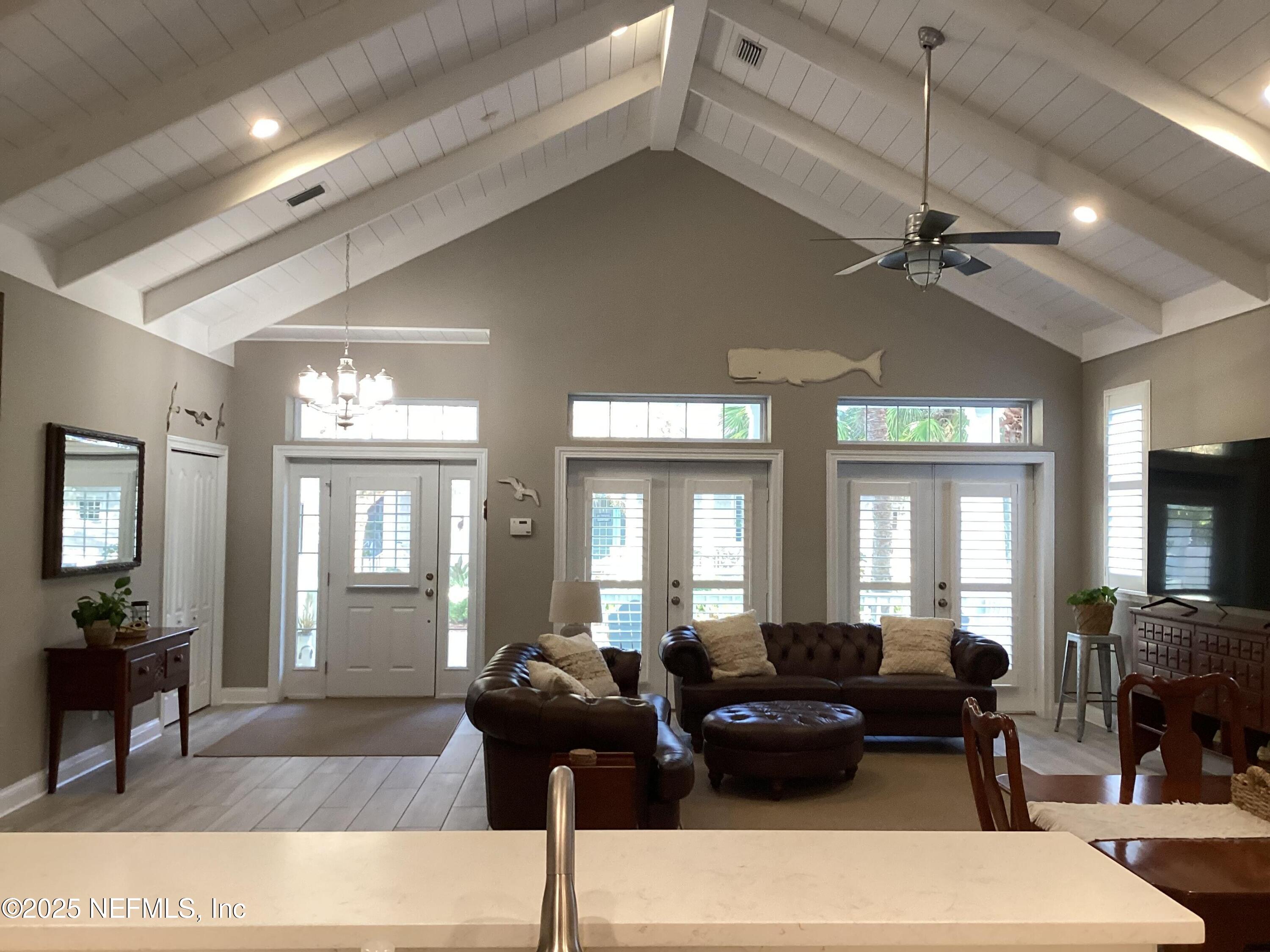 776 OCEAN PALM Way