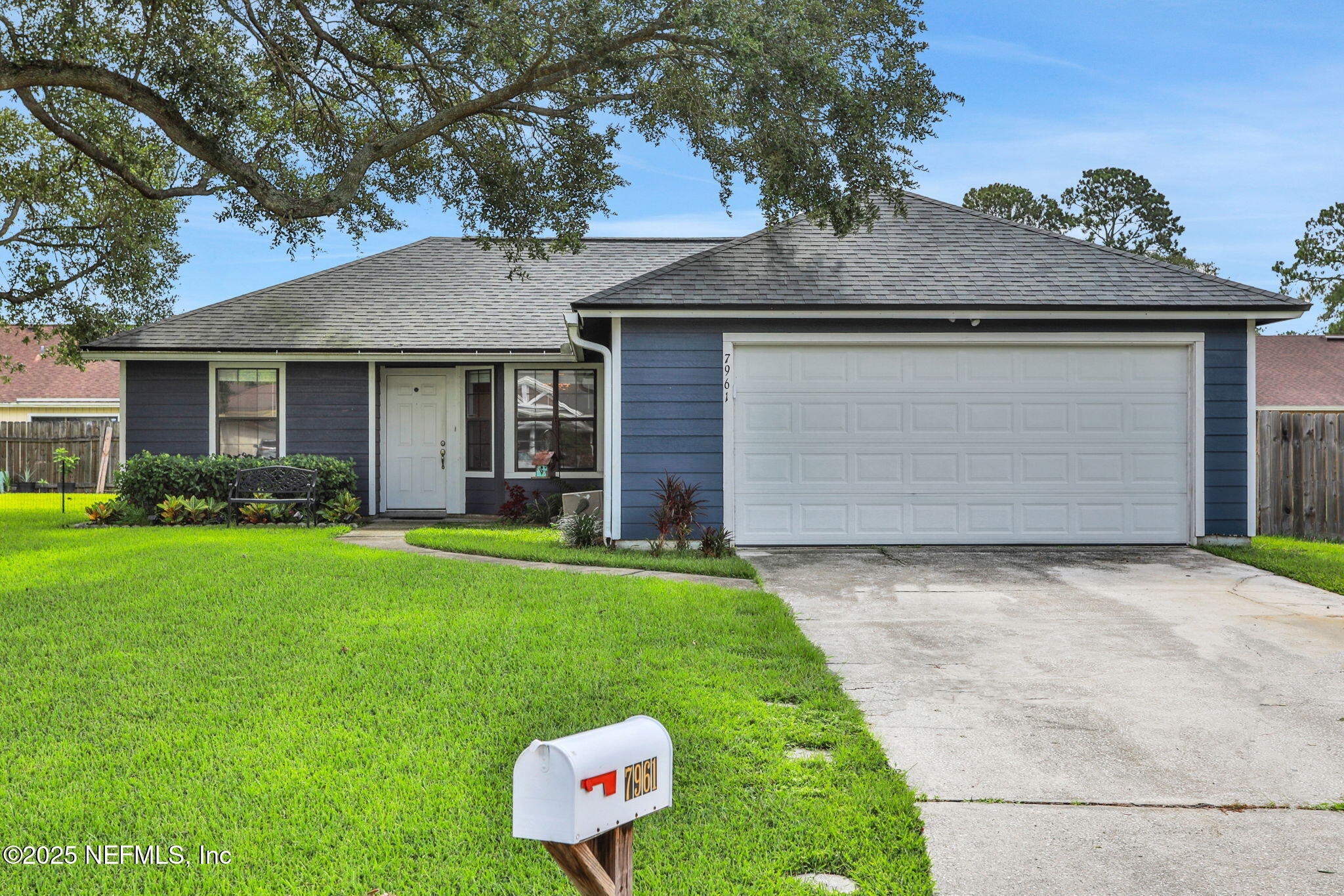 7961 EVENING FLOWER Lane