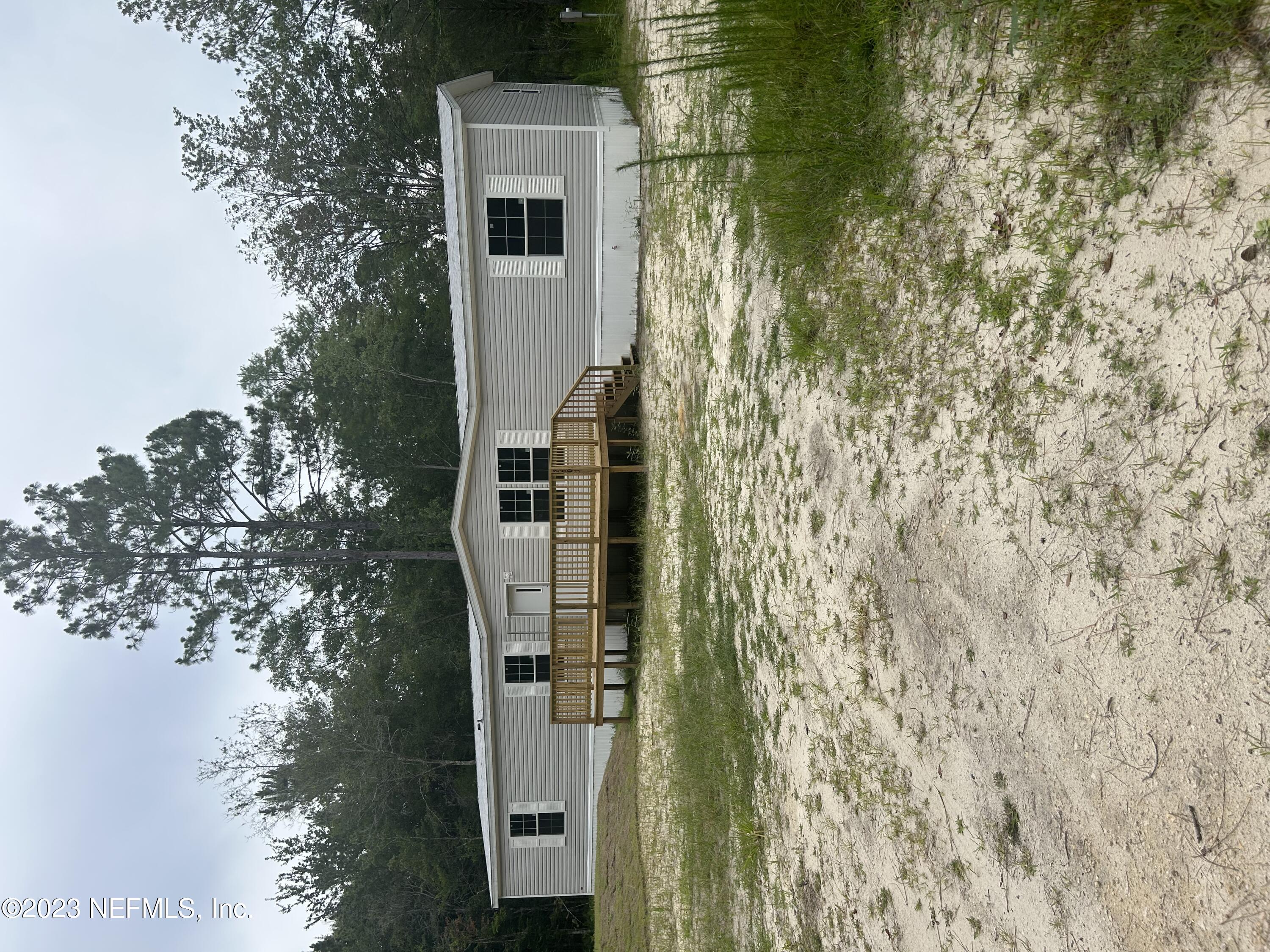 Starke, FL home for sale located at 2601 NE Sr16, Starke, FL 32091
