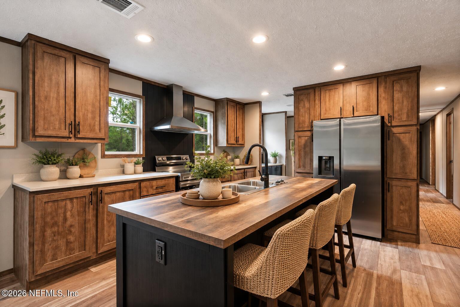 2370 GUAVA Lane