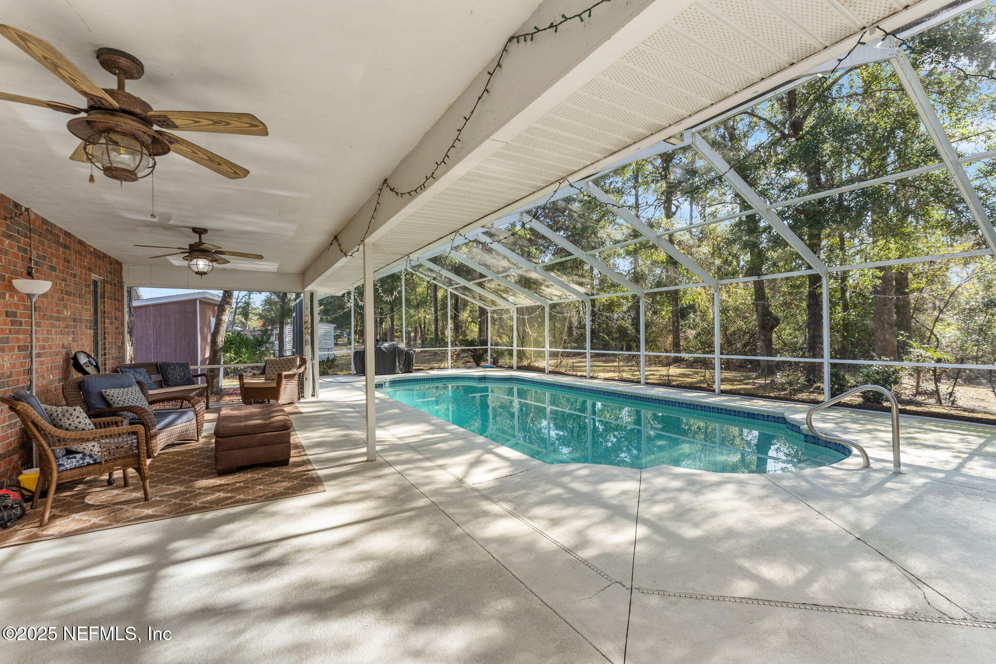 618 NW EMERALD LAKES Drive