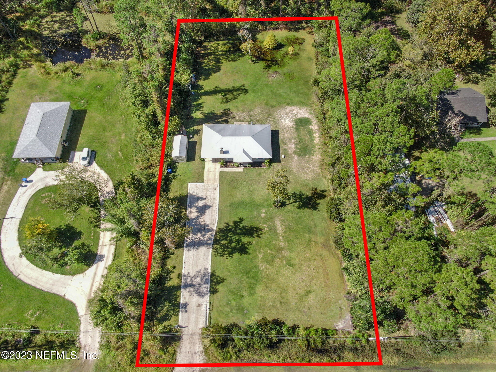 St Augustine, FL home for sale located at 235 Coral Ridge Court, St Augustine, FL 32084