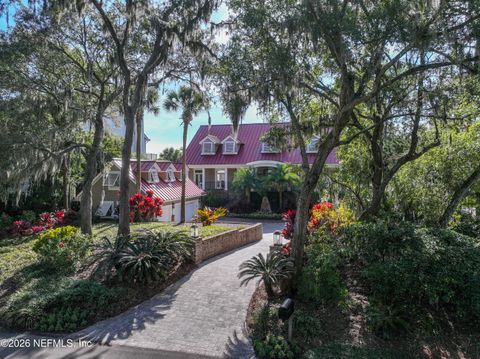 135 LONG POINT Drive Fernandina Beach FL 32034