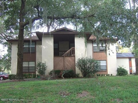 Photo of 462 CRABAPPLE Court #C (UPSTAIRS LEFT), Orange Park, FL 32073 (MLS # 2130041)