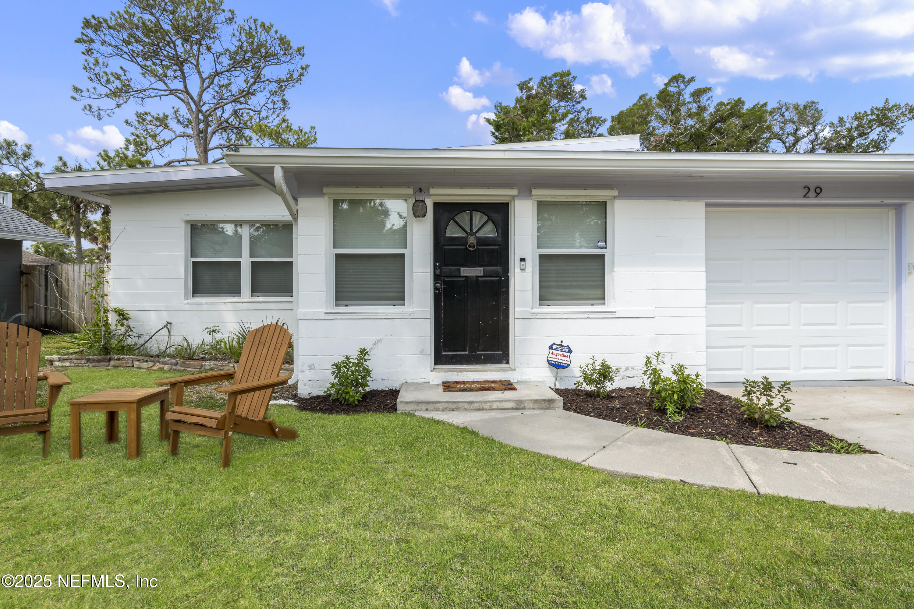 29 SOLANO Avenue