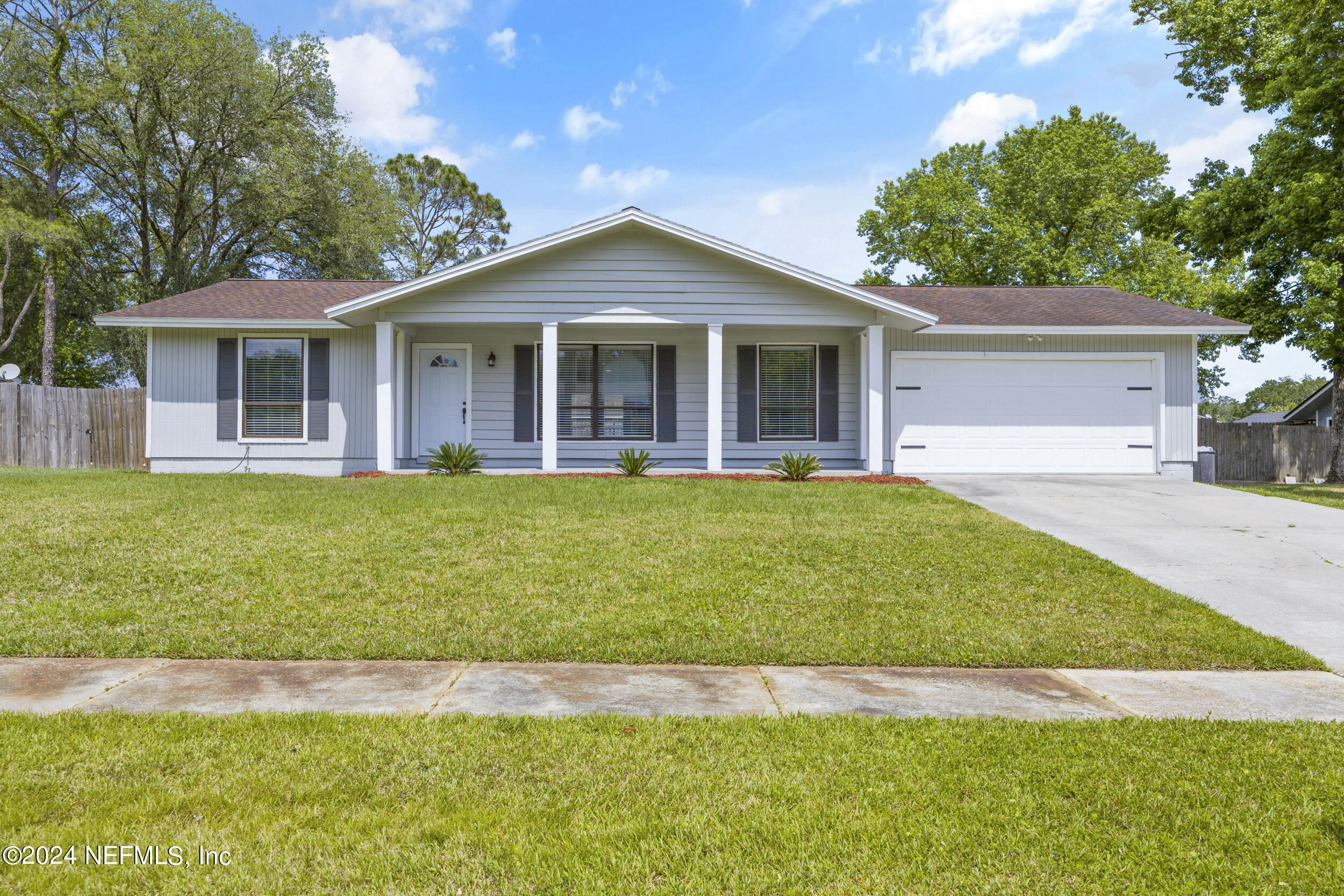 Jacksonville, FL home for sale located at 8511 Boysenberry Lane, Jacksonville, FL 32244