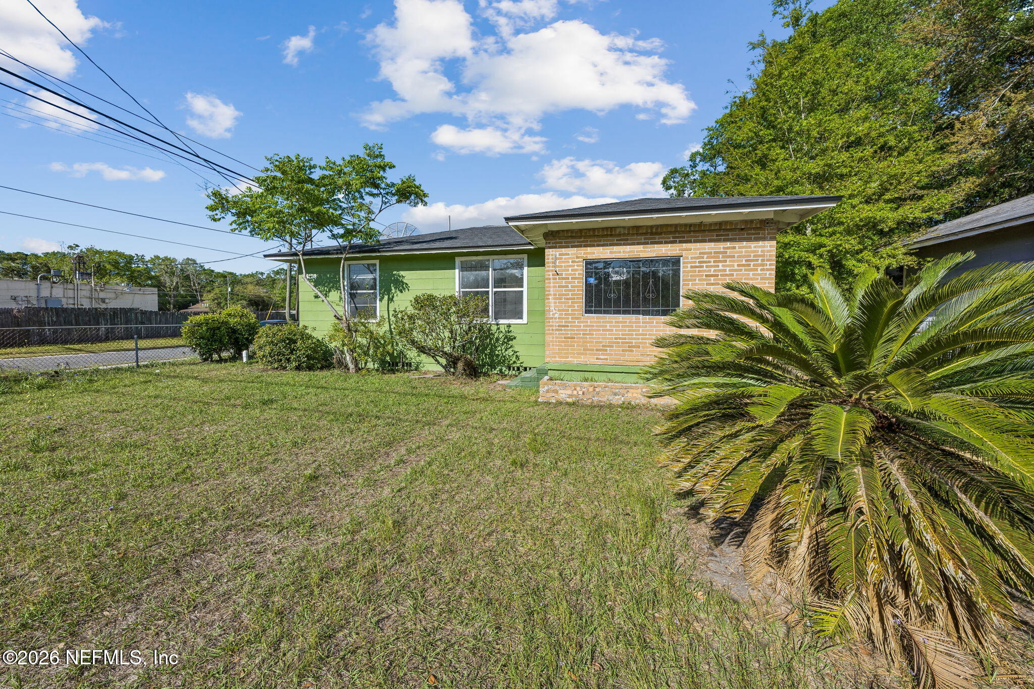 3304 DIVISION Street