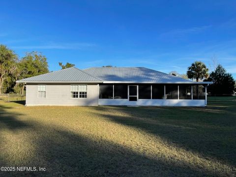 A home in Interlachen