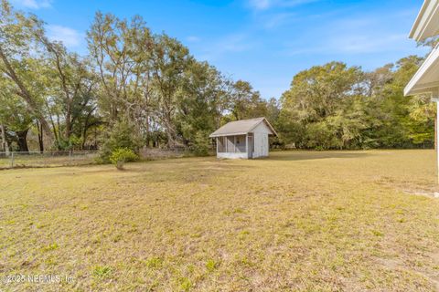 A home in Interlachen