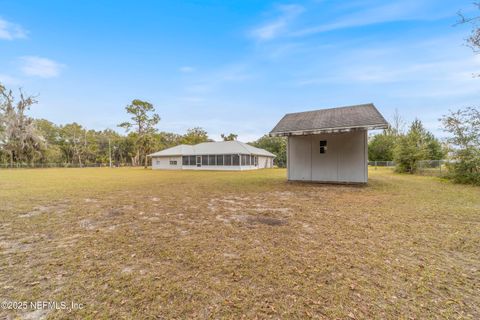 A home in Interlachen