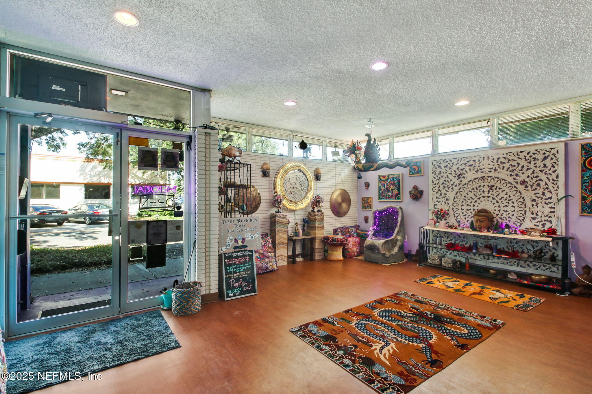 1503 OAK Street