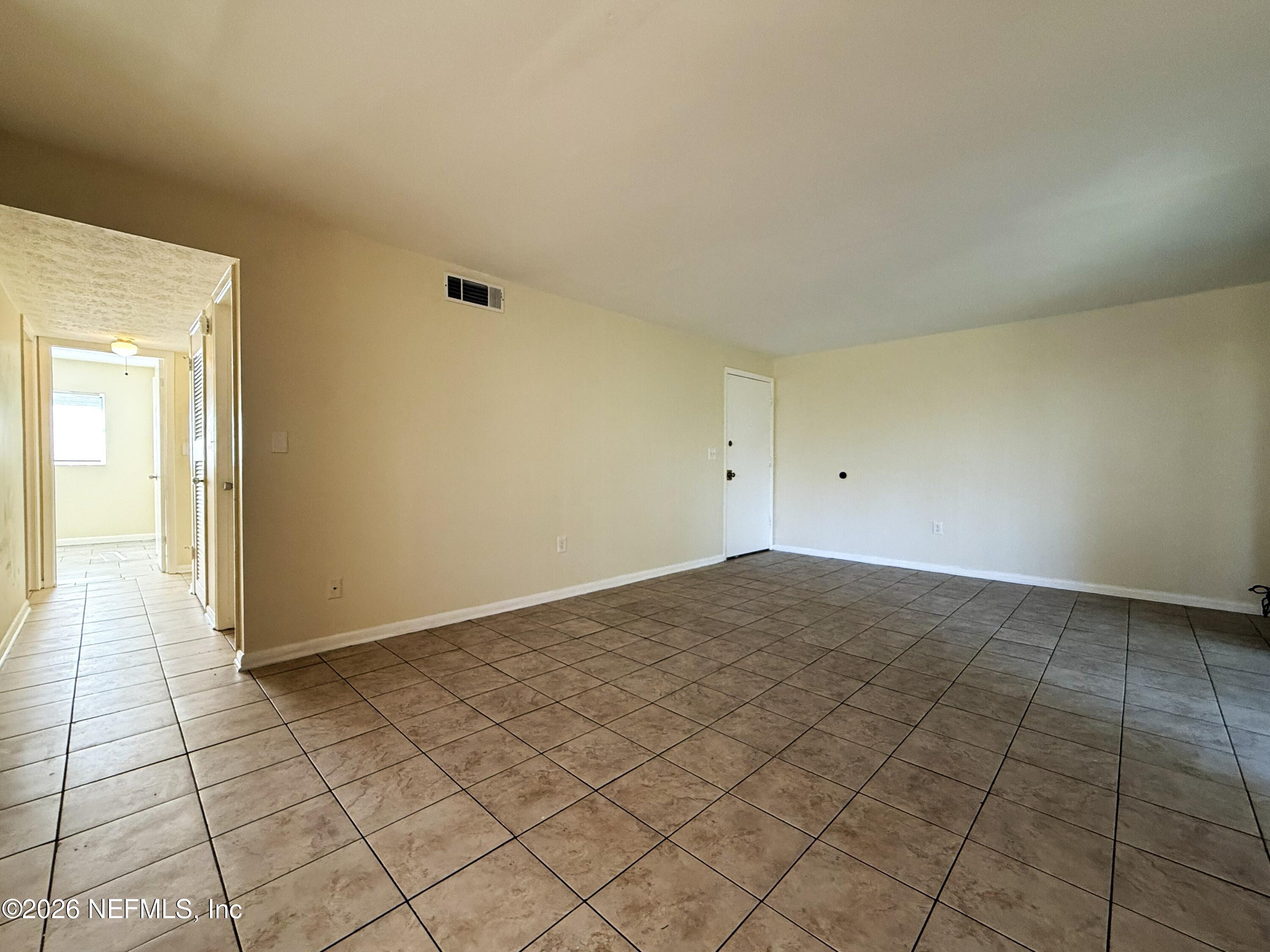 3661 BOONE PARK Avenue