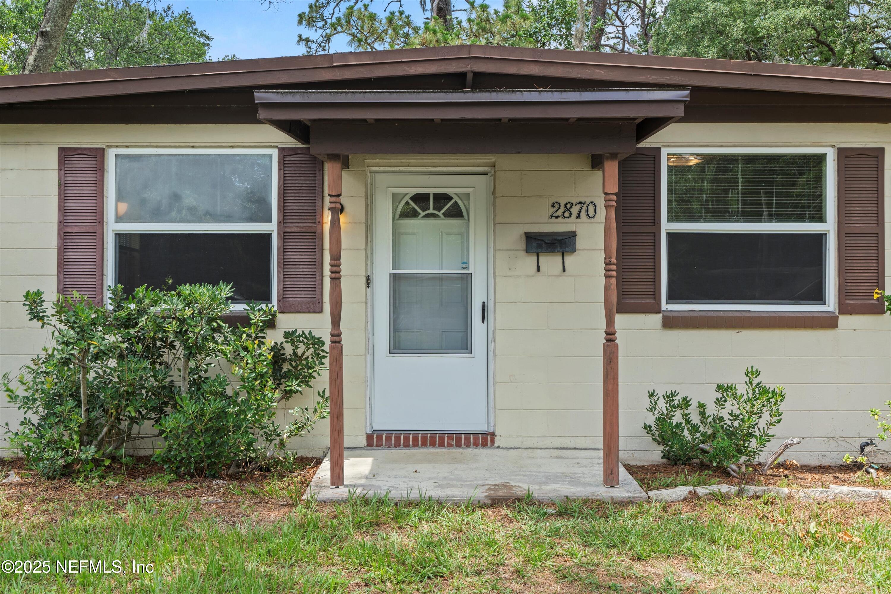 2870 YELLOW PINE Drive