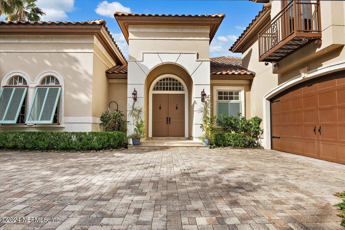 5250 COMMISSIONERS Drive