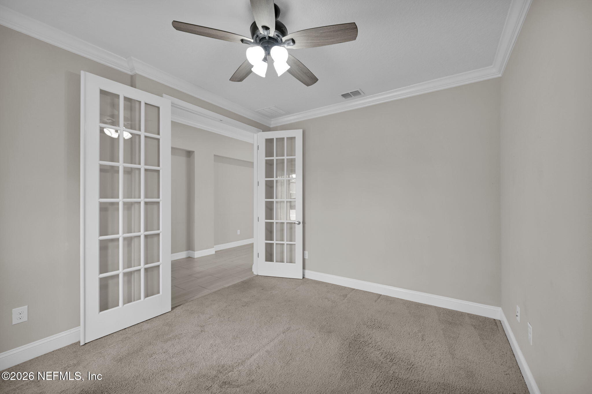 2869 LAS CALINAS Boulevard