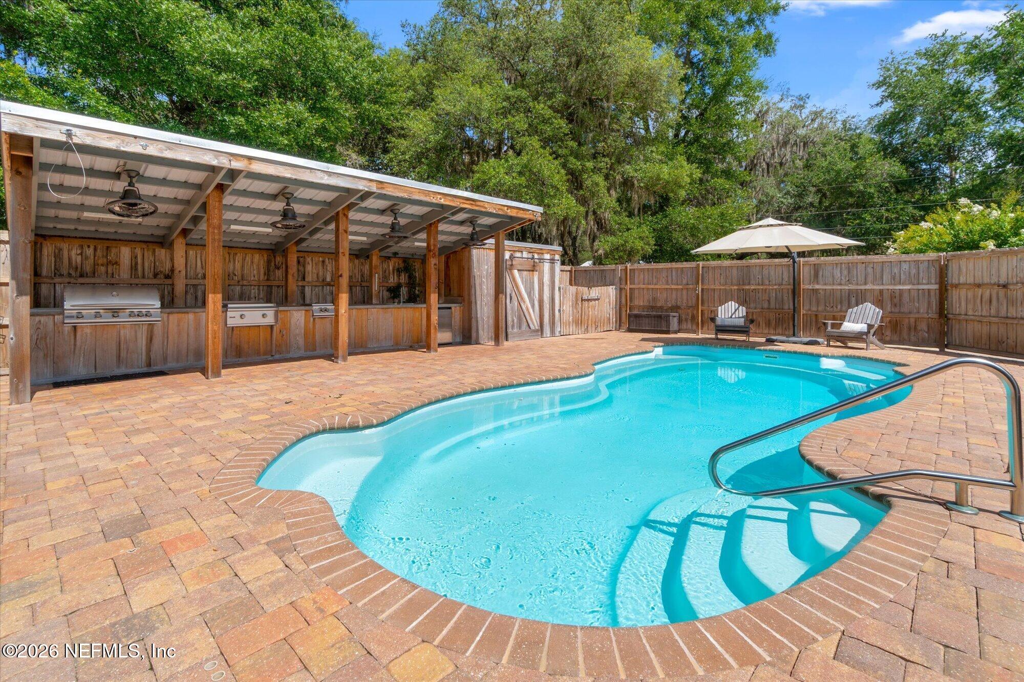 109 OAK TREE Lane