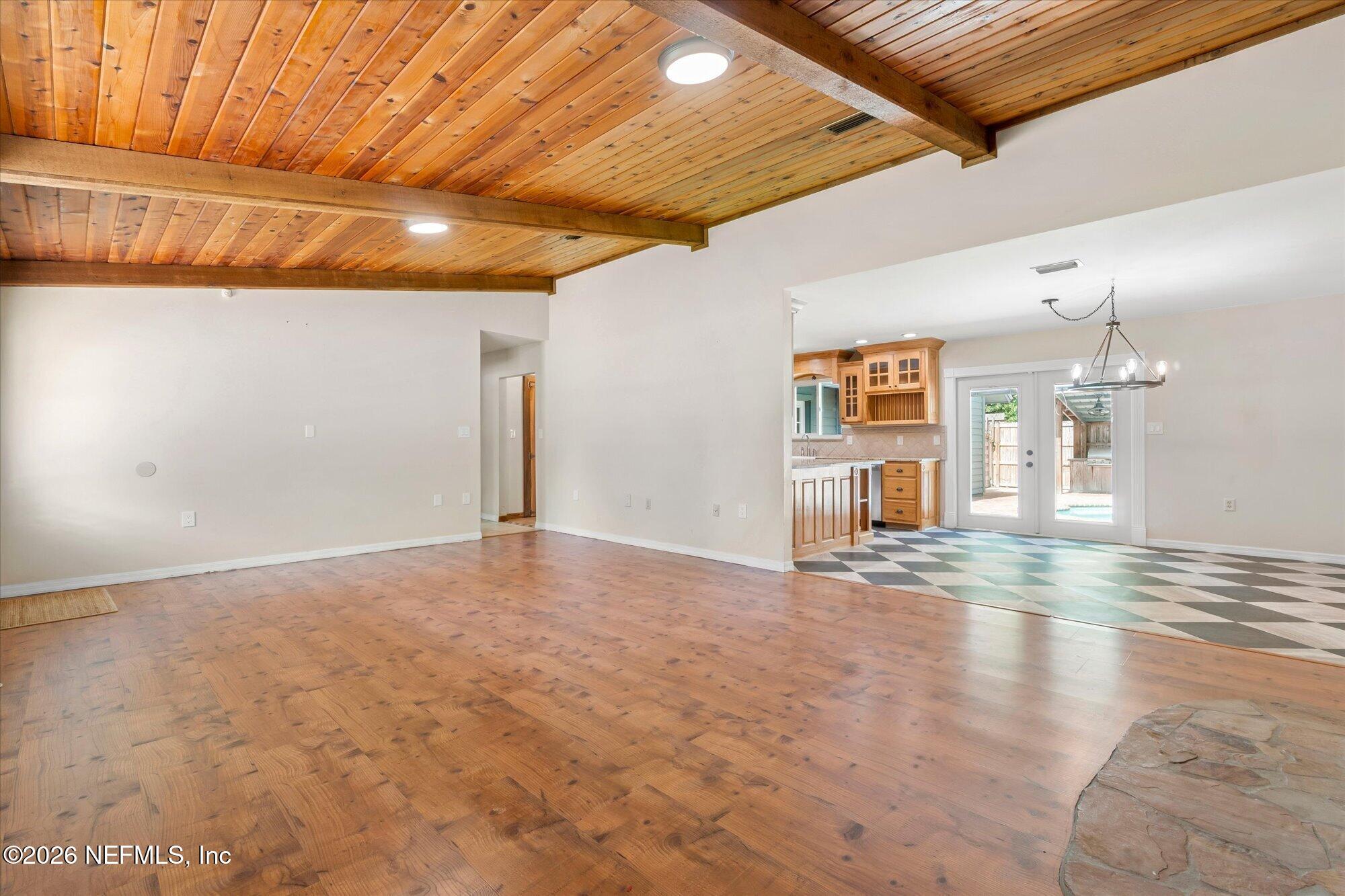 109 OAK TREE Lane