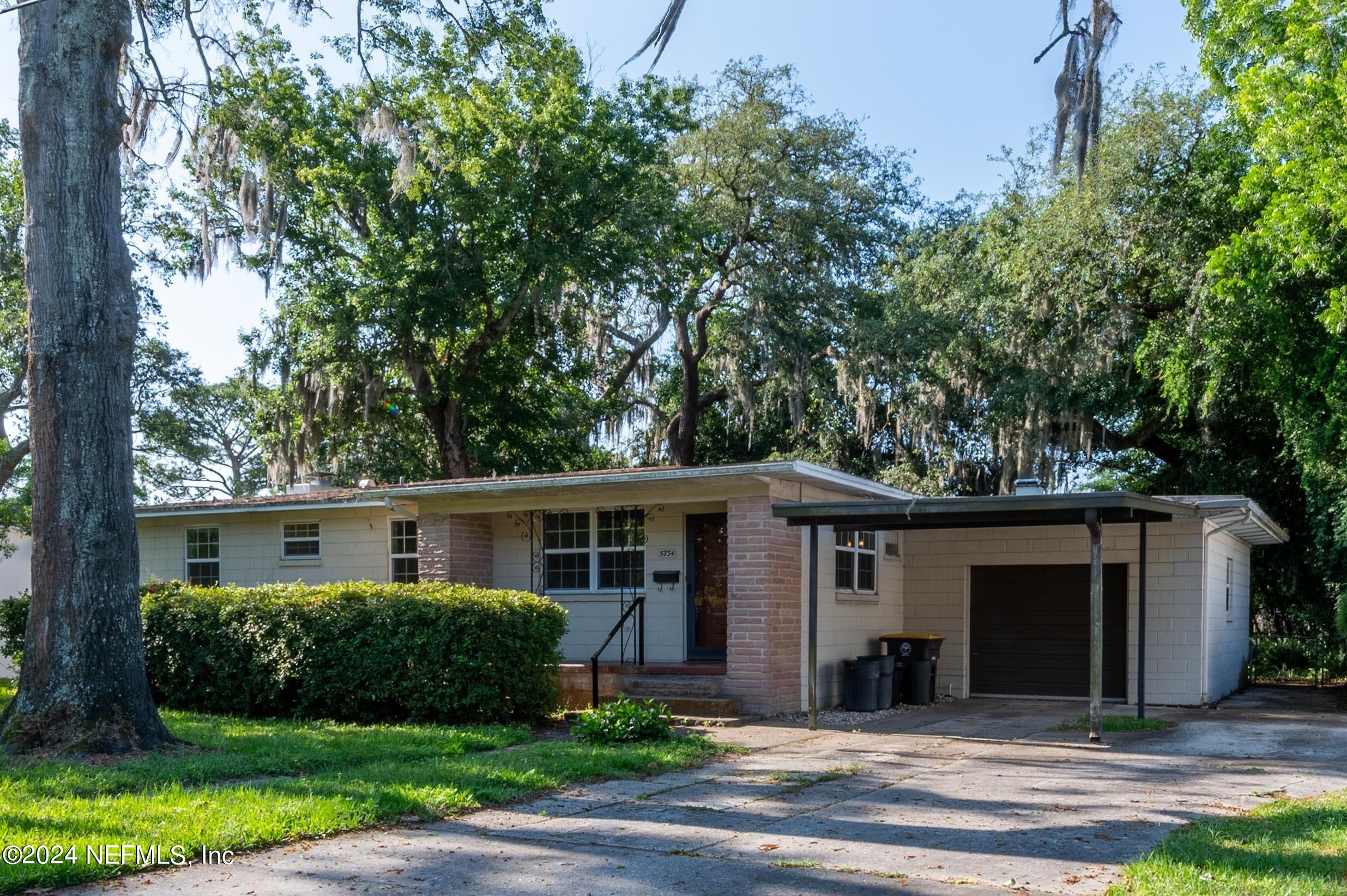Jacksonville, FL home for sale located at 5734 Cedar Park Lane, Jacksonville, FL 32210