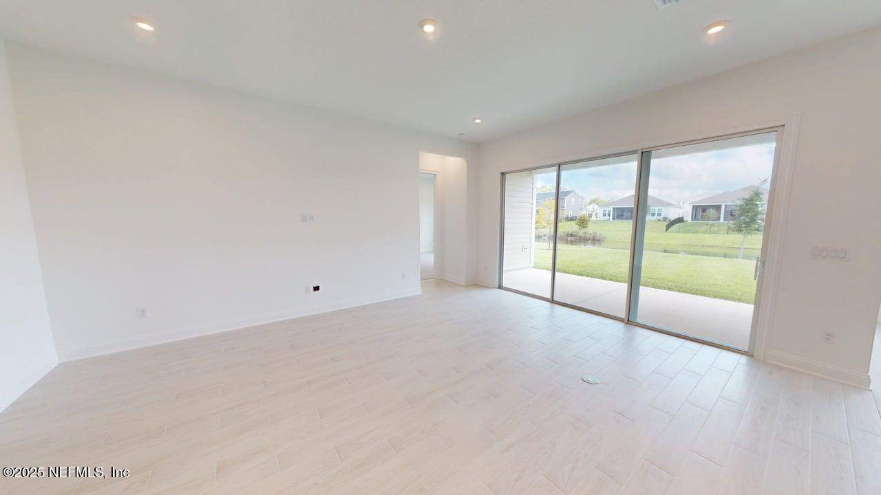 52 KINLEY HILL Court