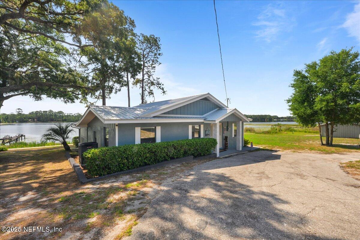 106 CARTER-WHITTAKER Lane